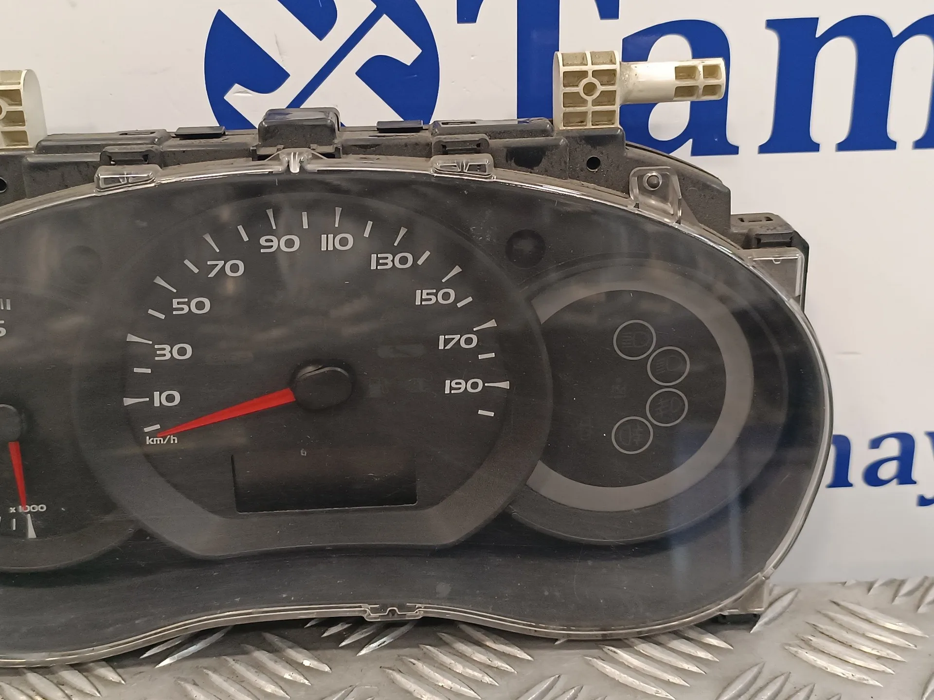 Cuadro Instrumentos para Renault Kangoo