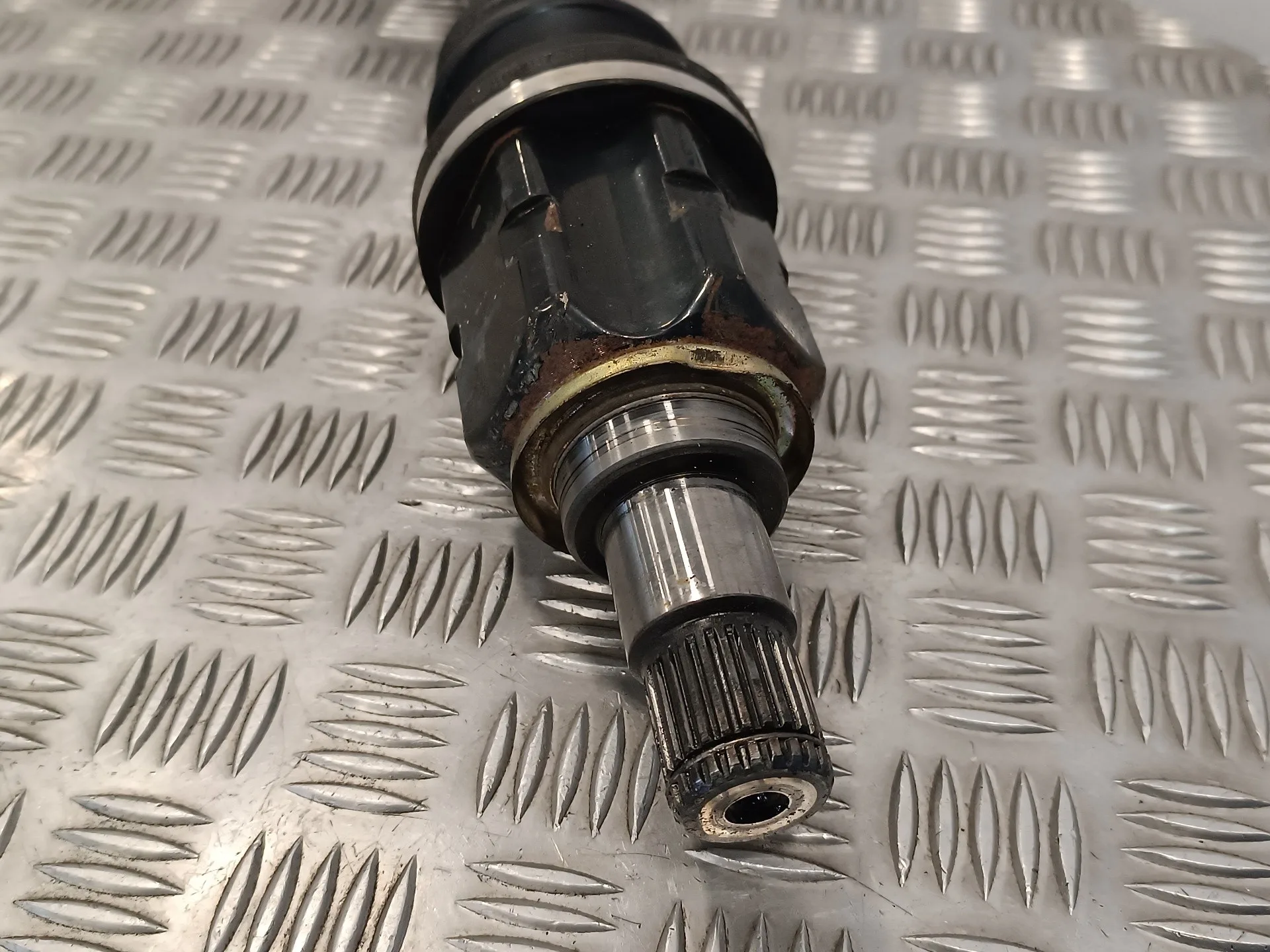 Transmision Delantera Izquierda para Toyota Corolla Verso (R1)