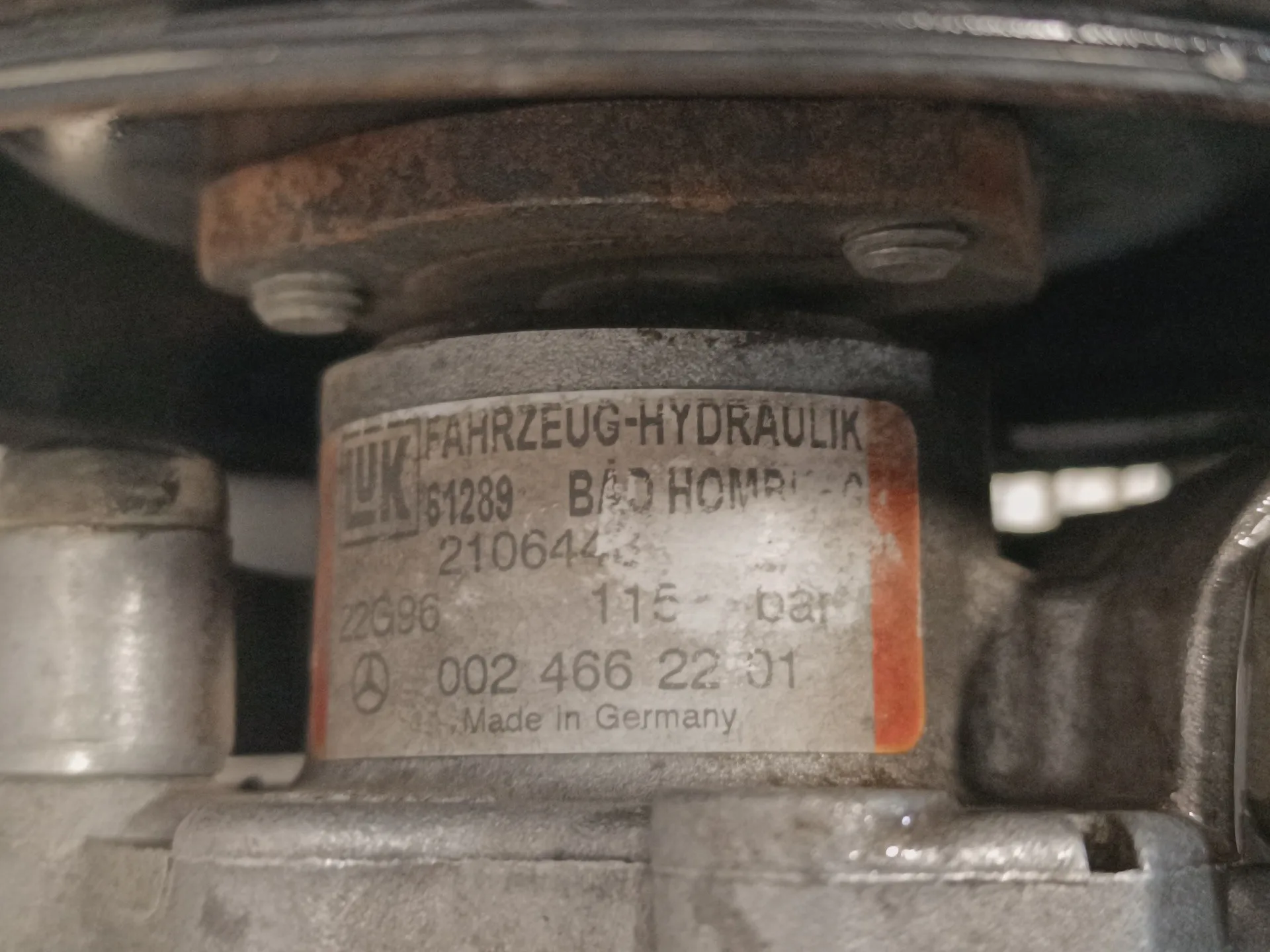 Bomba Direccion para Mercedes-Benz Clase C (W202) Berlina