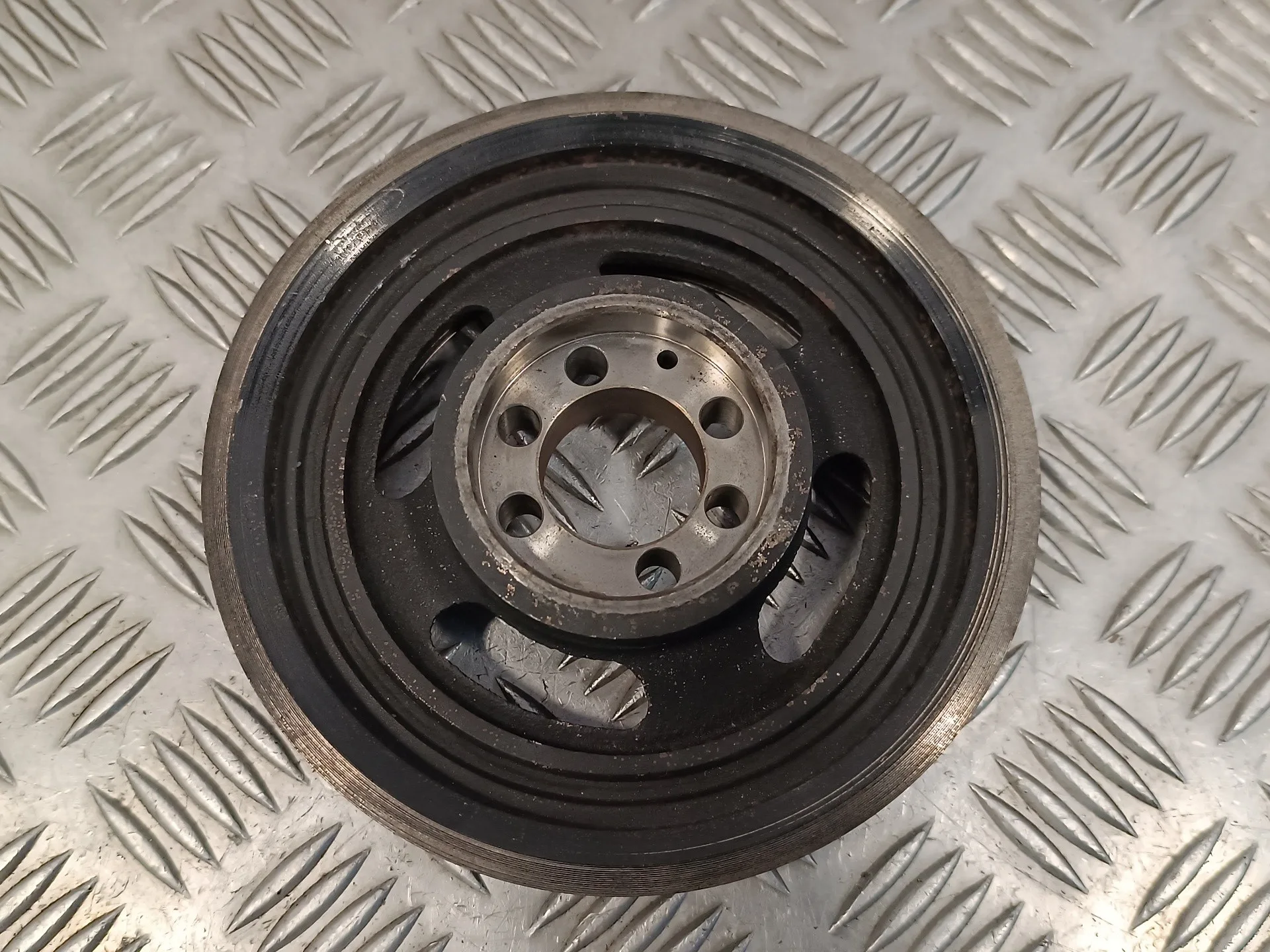 Polea Ciguenal para Mazda 6 Lim. (Gh)