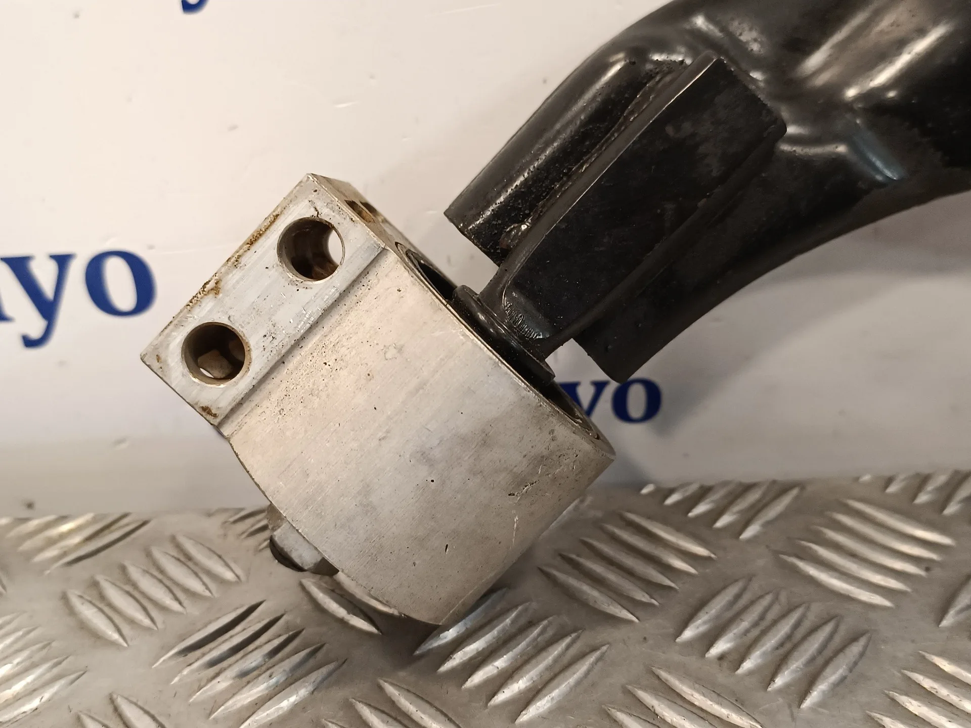 Brazo Suspension Inferior Delantero Derecho para Opel Antara