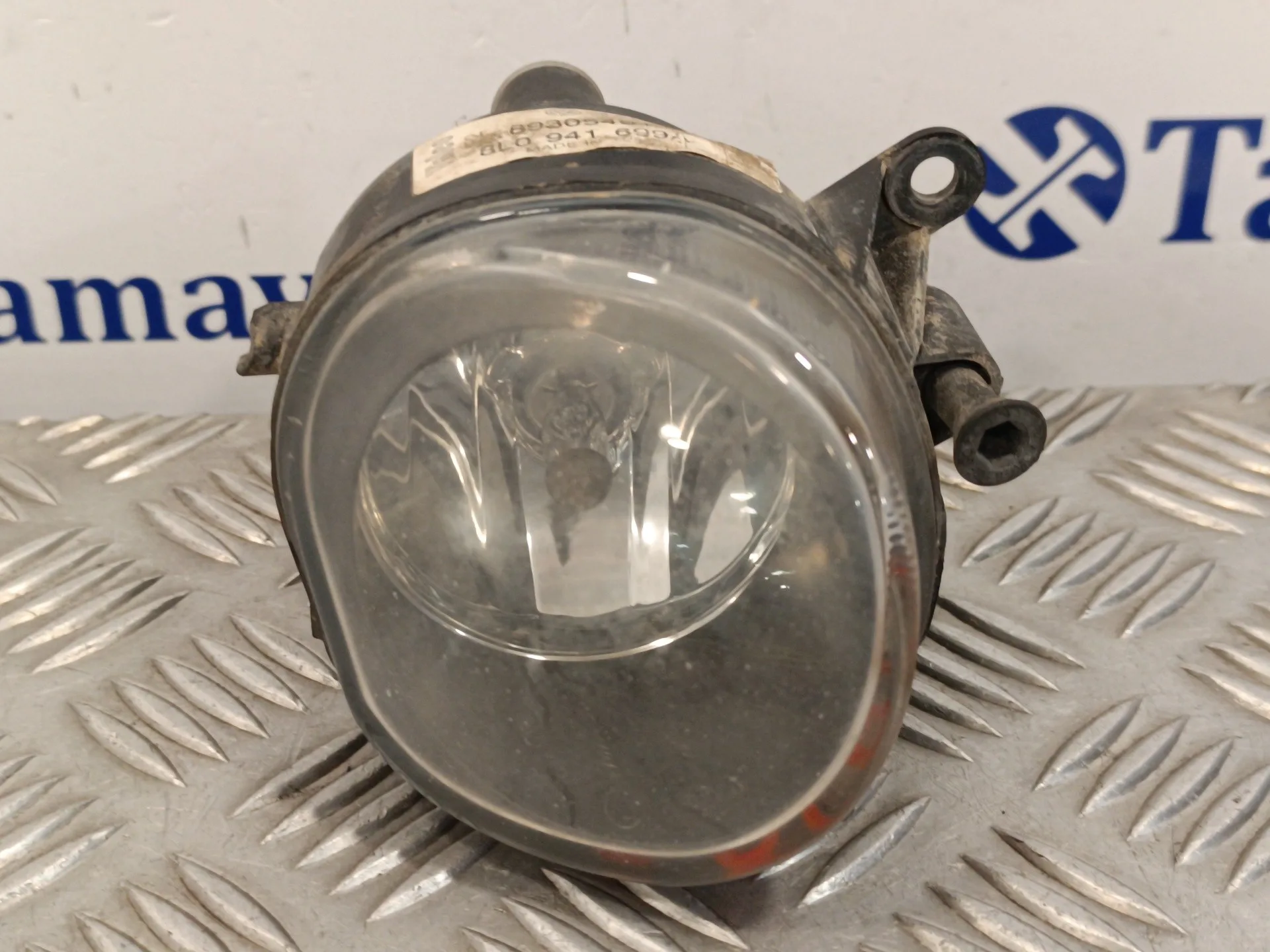 Faro Antiniebla Izquierdo para Audi A3 (8L)