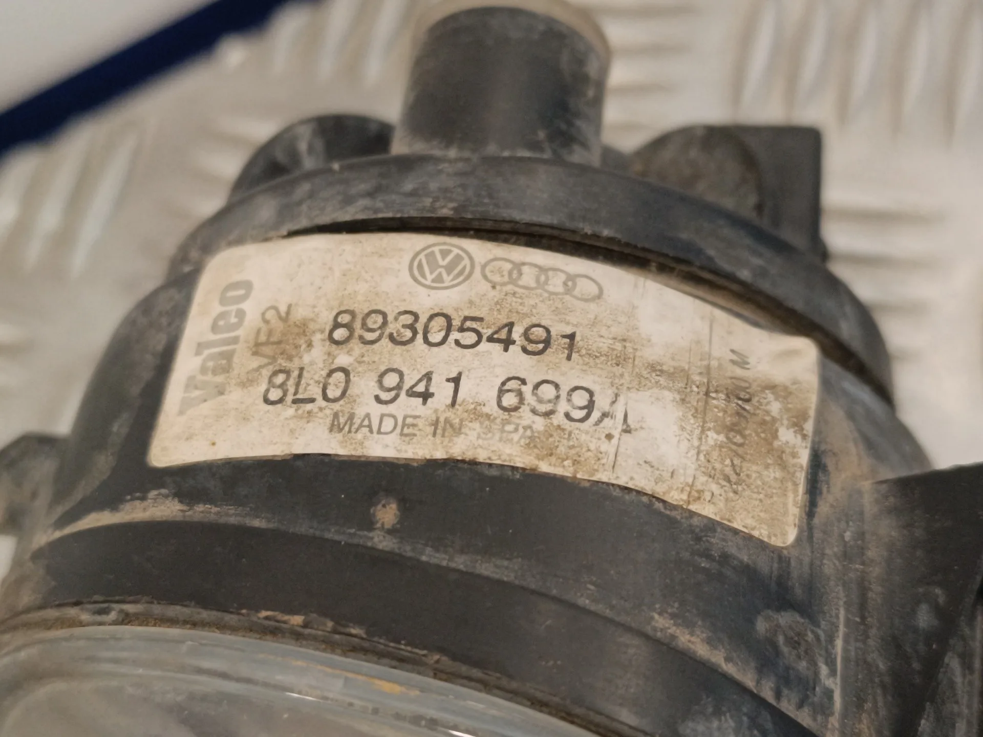 Faro Antiniebla Izquierdo para Audi A3 (8L)