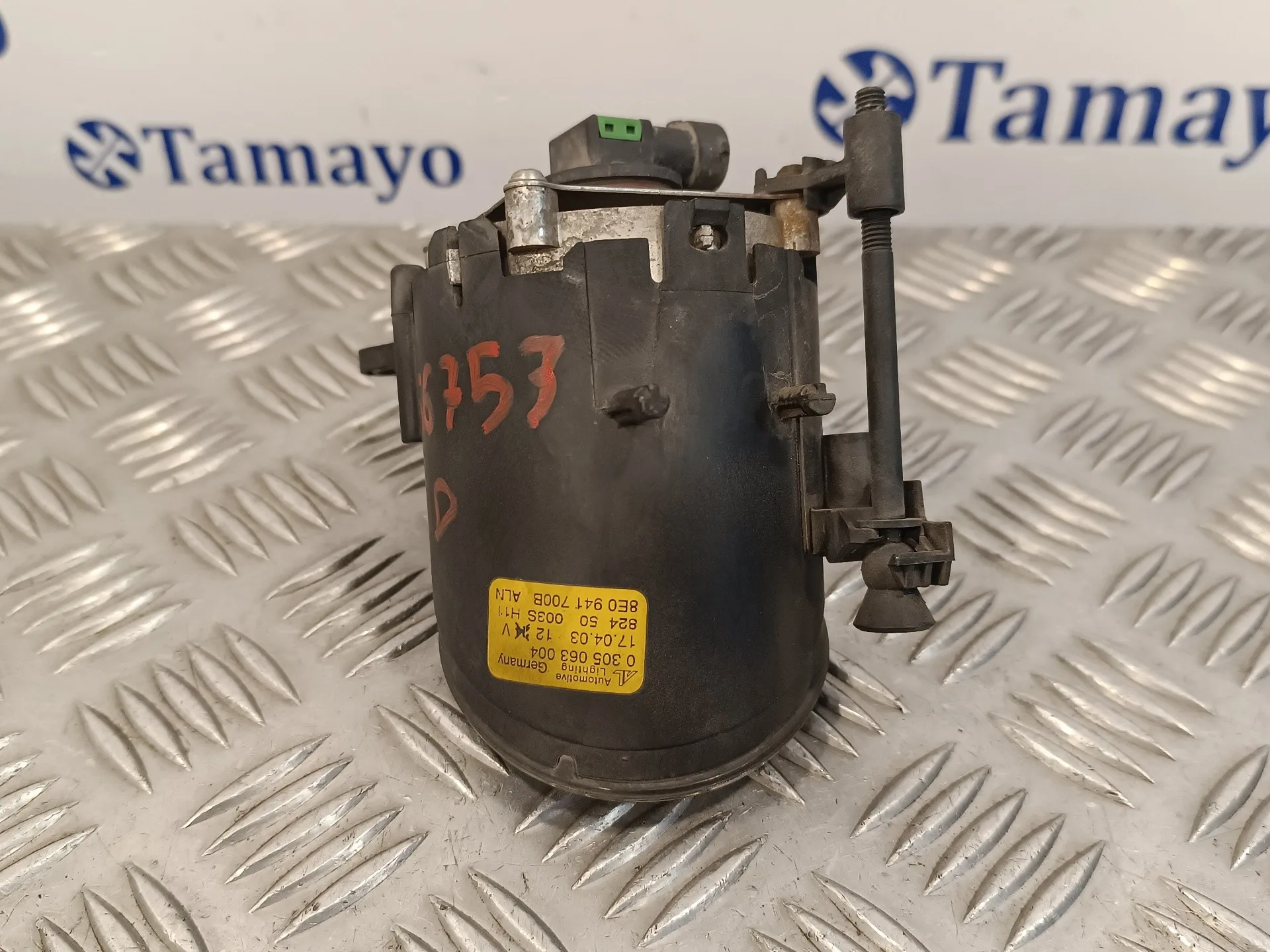 Faro Antiniebla Derecho para Audi A4 Avant (8E)