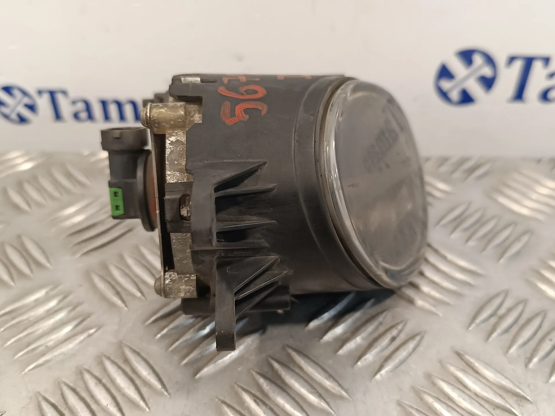 Faro Antiniebla Izquierdo para Audi A4 Avant (8E)