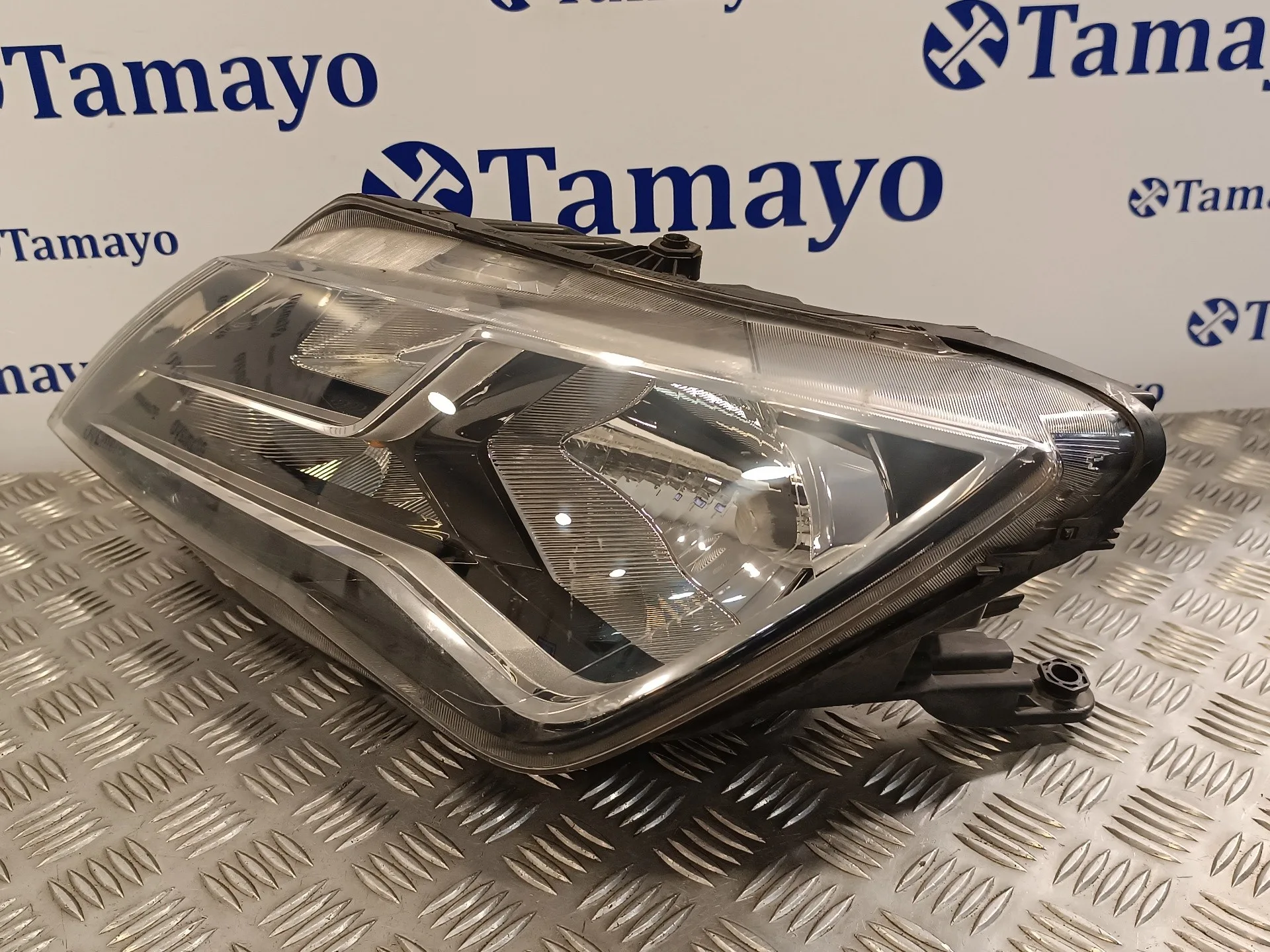 Faro Izquierdo para Seat Toledo (Kg3)