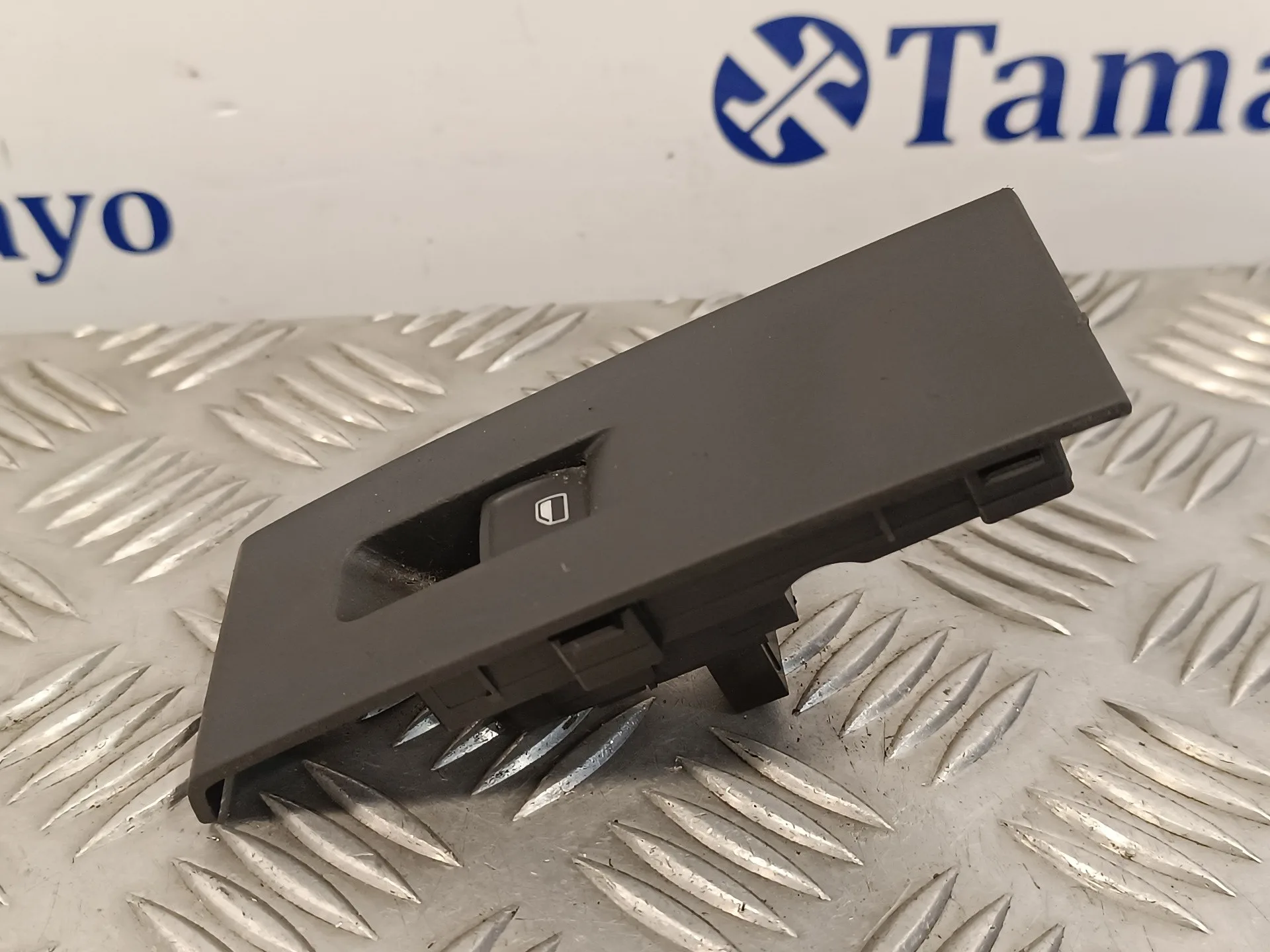 Mando Elevalunas Delantero Derecho para Seat Toledo (Kg3)