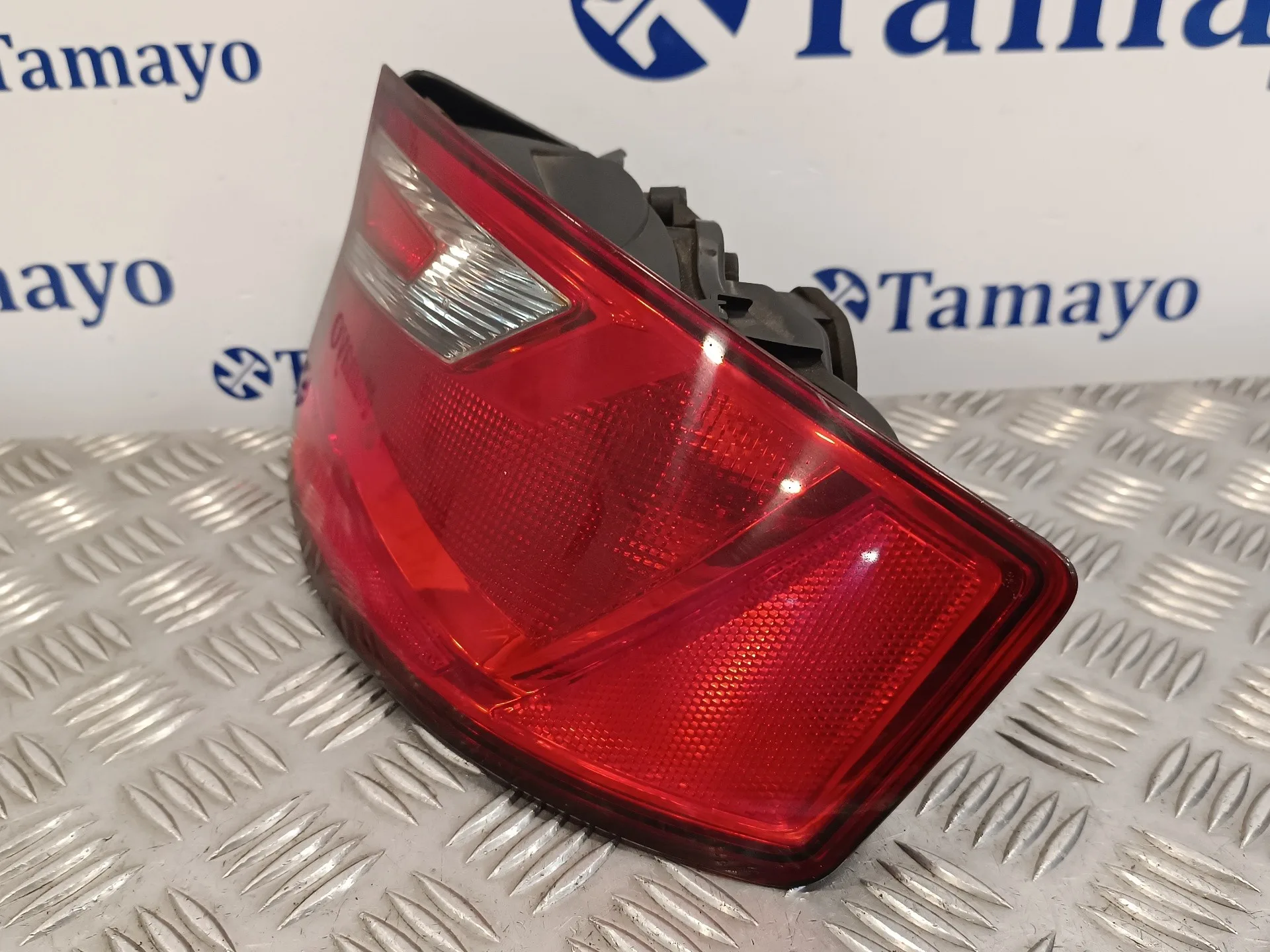 Piloto Trasero Derecho para Seat Toledo (Kg3)