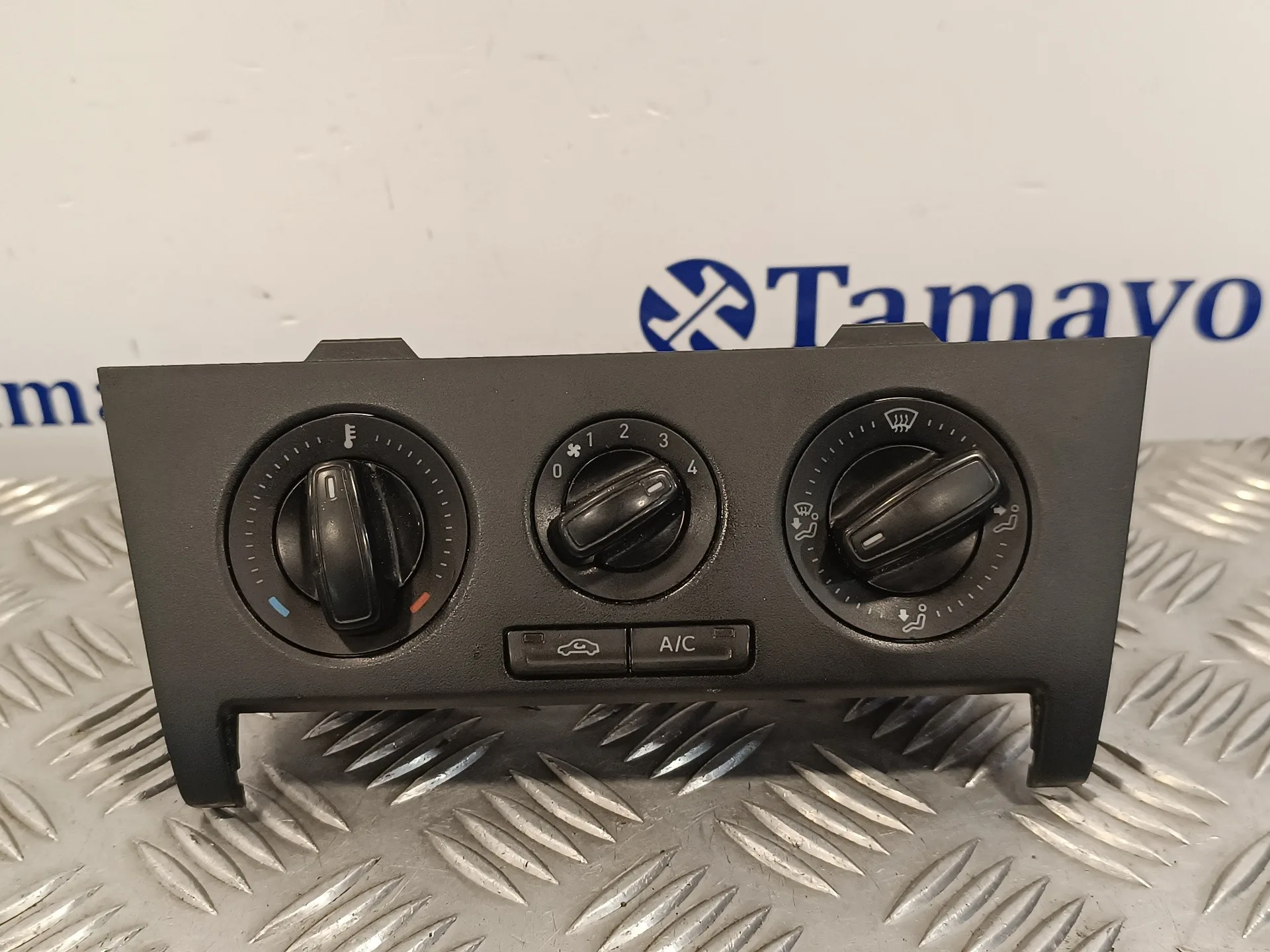 Mando Climatizador para Seat Toledo (Kg3)