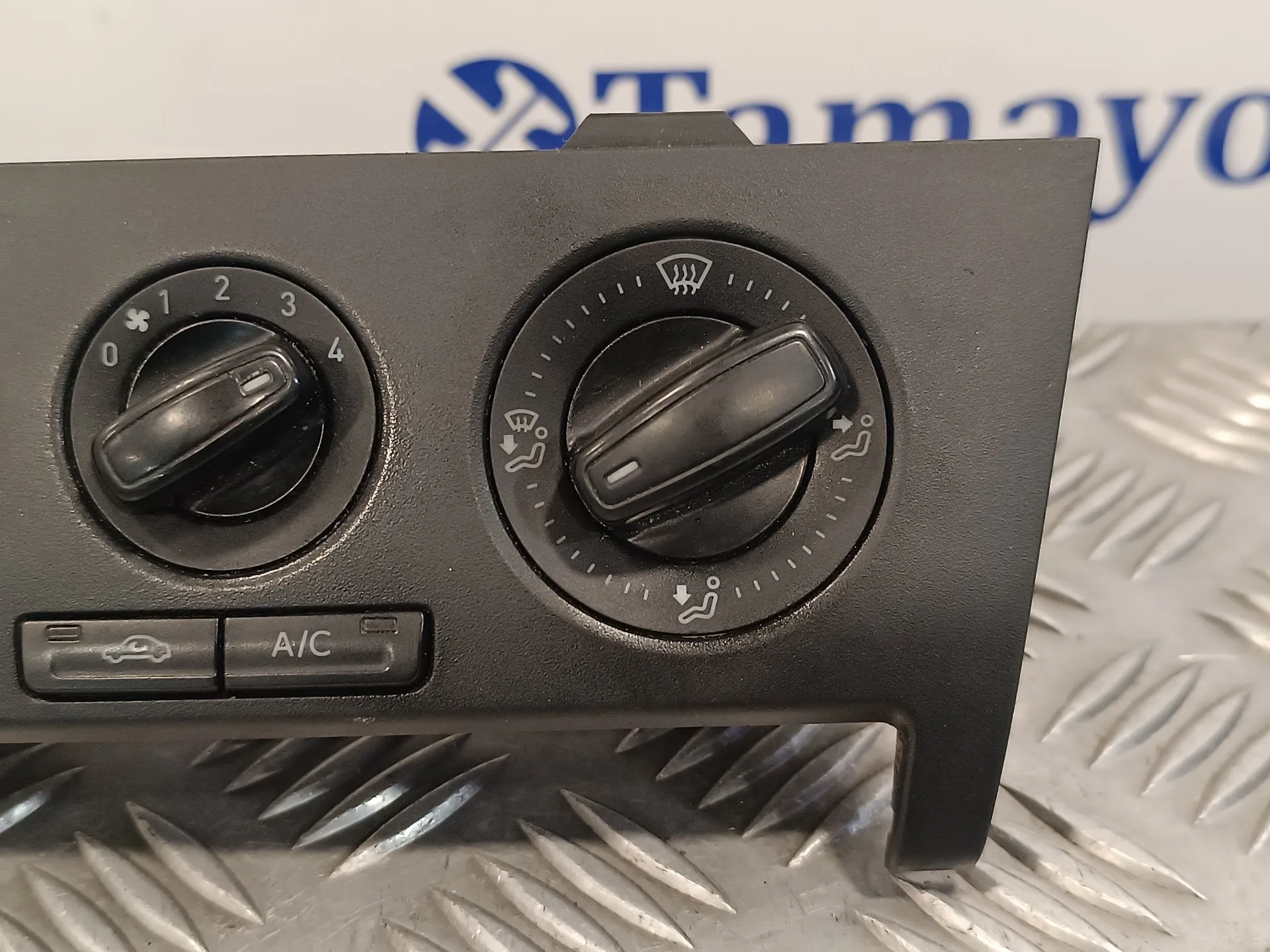 Mando Climatizador para Seat Toledo (Kg3)