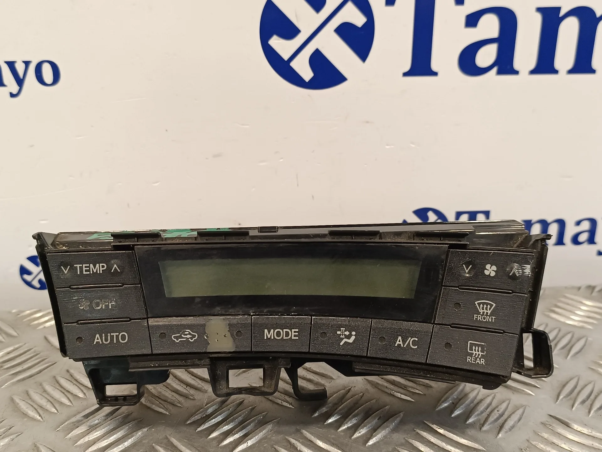 Mando Climatizador para Toyota Prius (Nhw30)