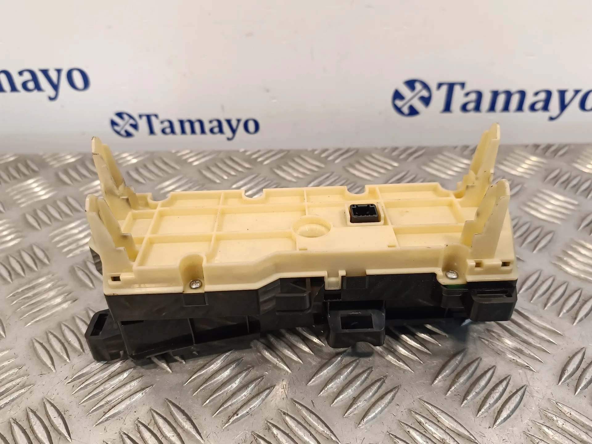 Mando Climatizador para Toyota Prius (Nhw30)