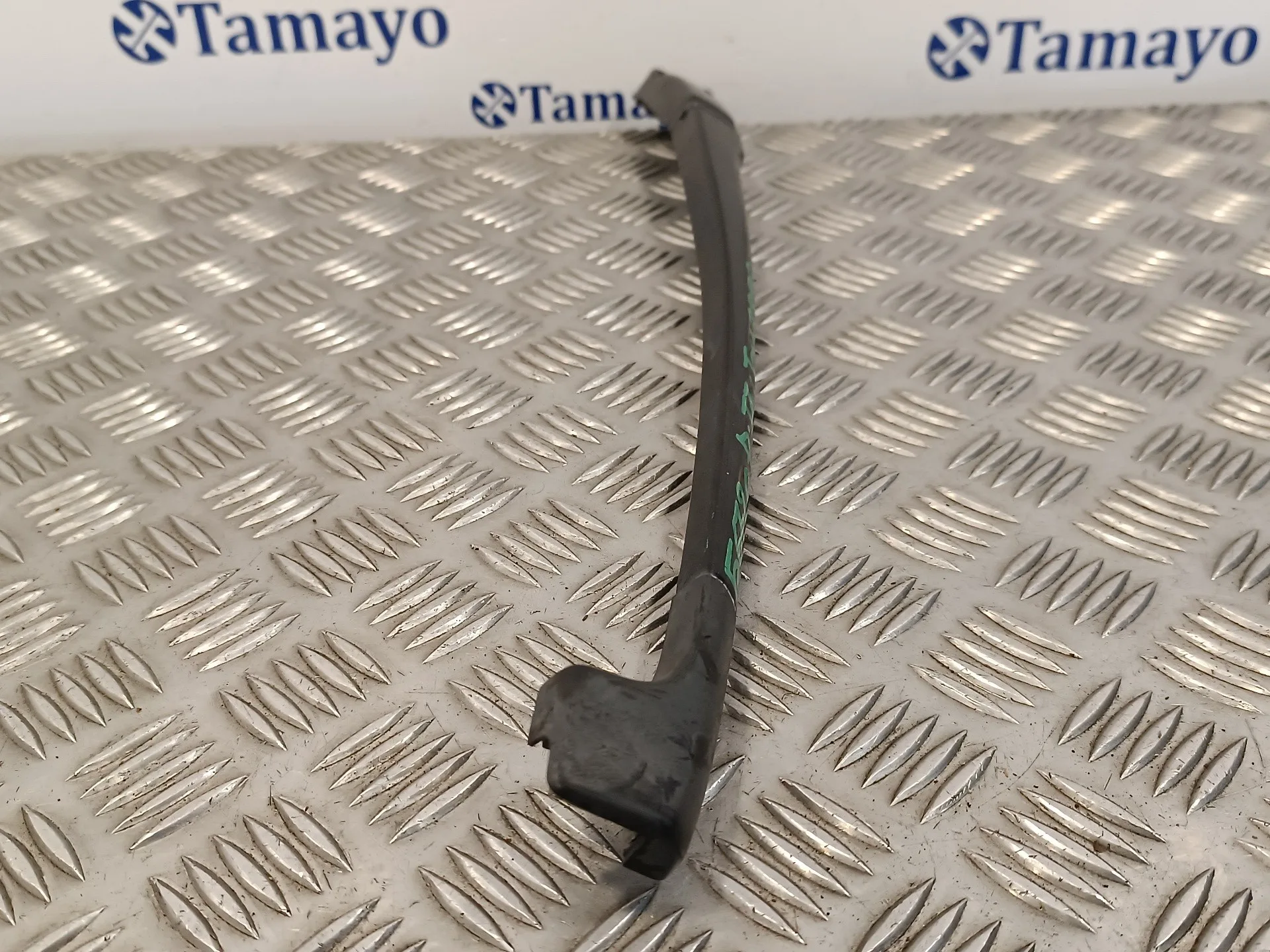 Brazo Limpia Delantero Izquierdo para Volkswagen Touareg (7La)