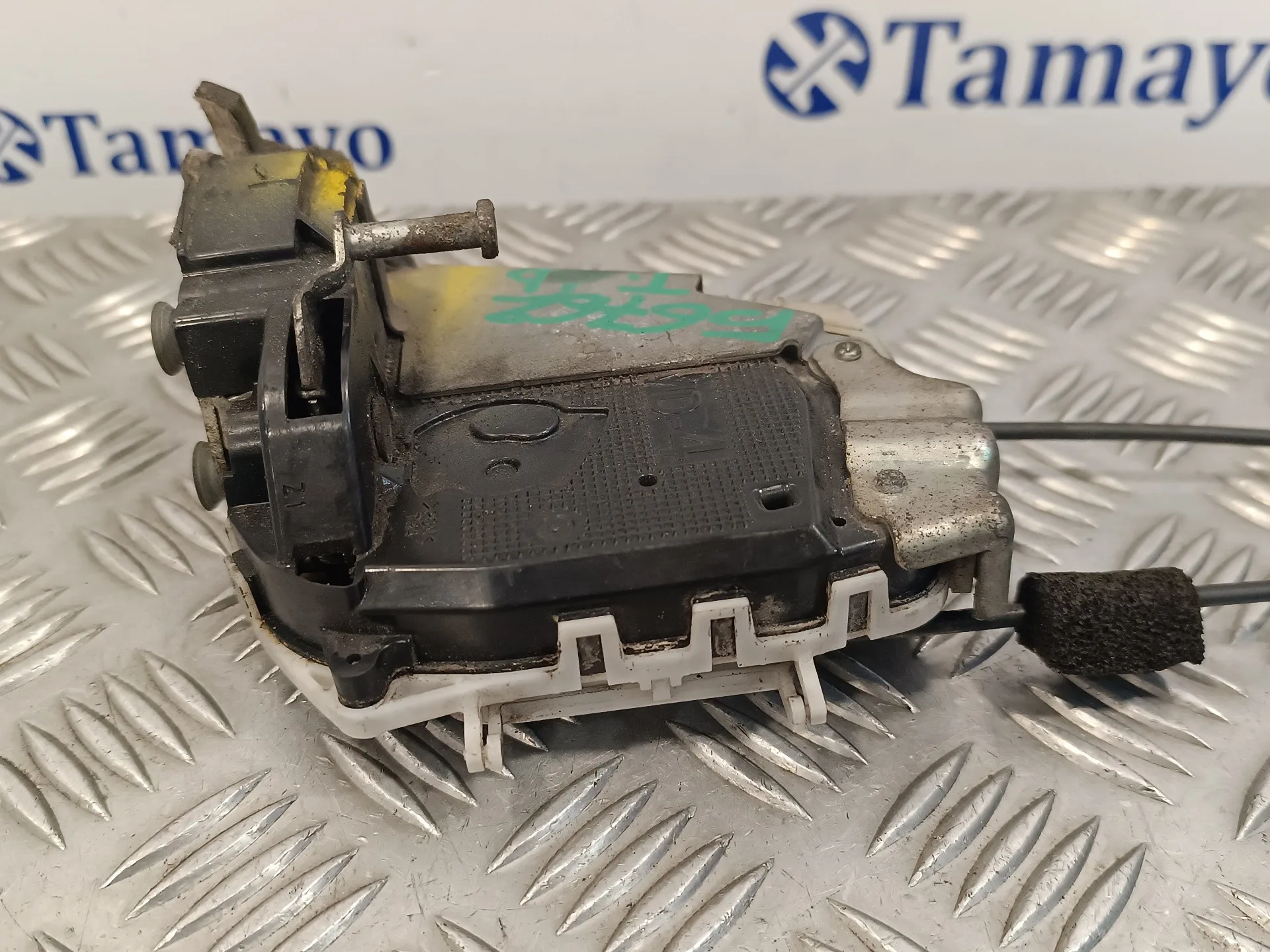 Cerradura Puerta Trasera Derecha para Toyota Prius (Nhw30)