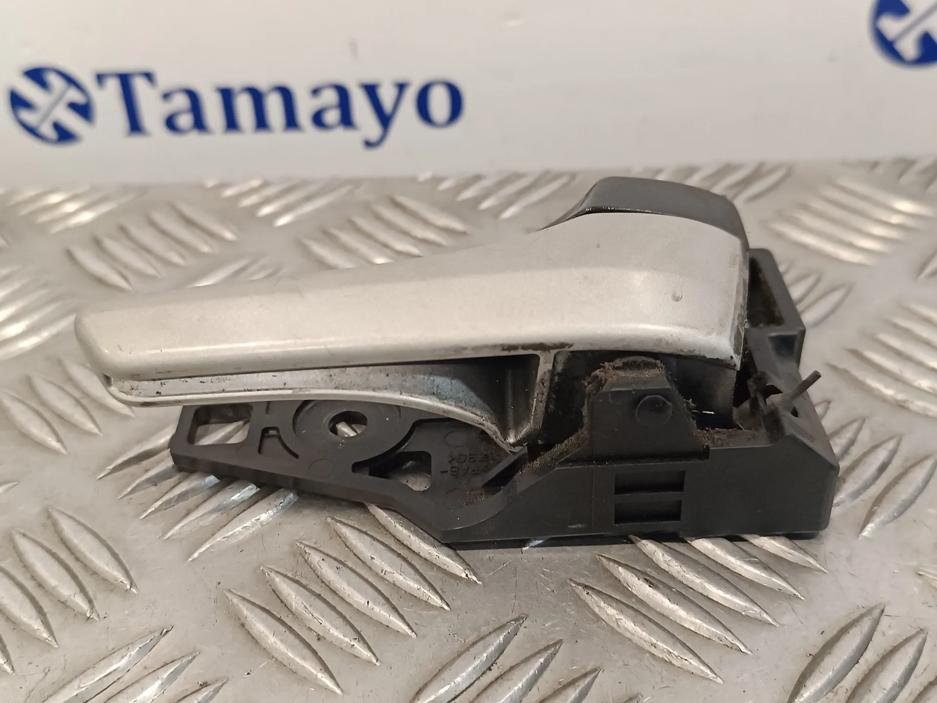 Maneta Interior Trasera Derecha para Toyota Prius (Nhw30)