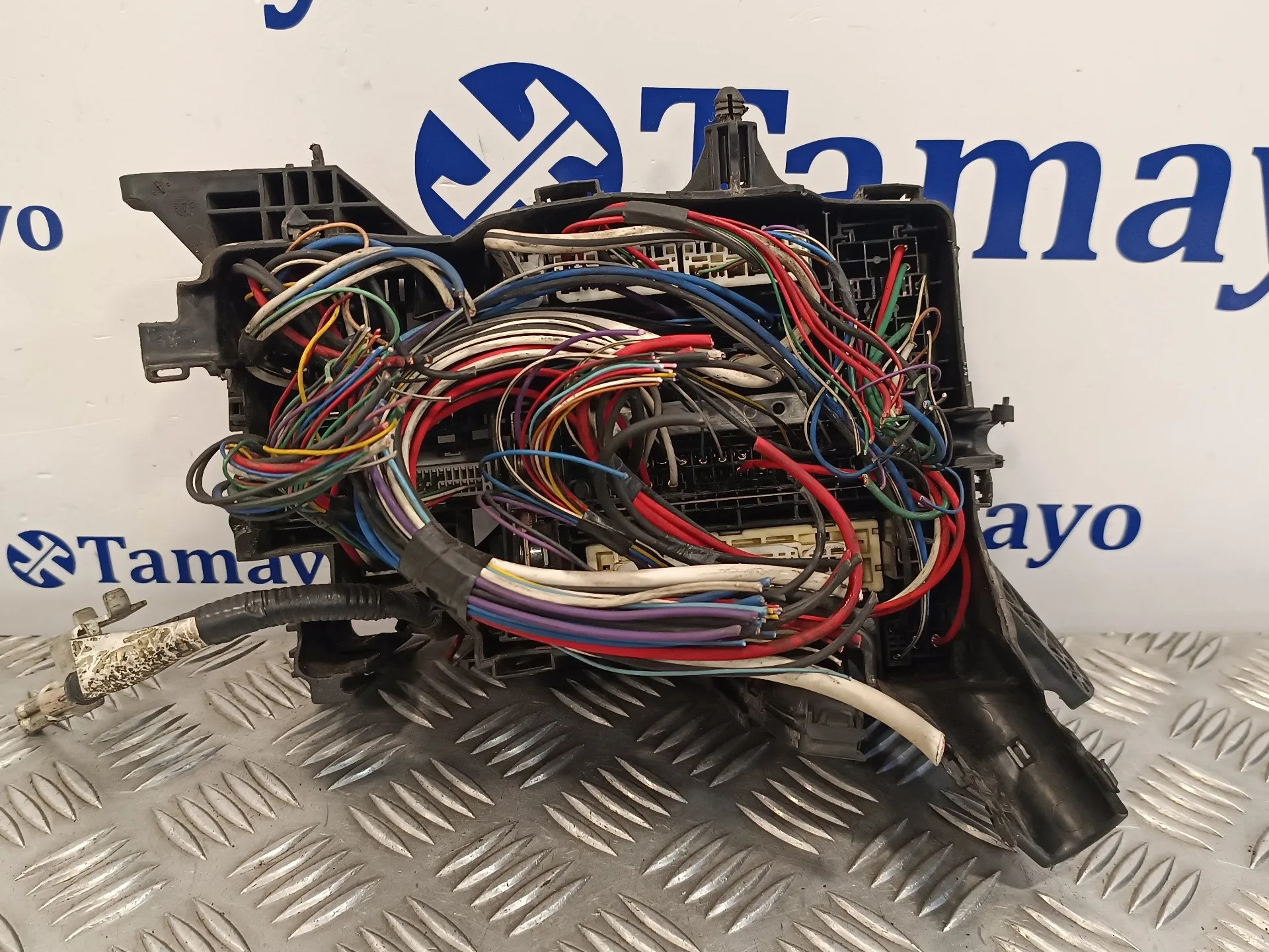 Caja Reles / Fusibles para Toyota Prius (Nhw30)