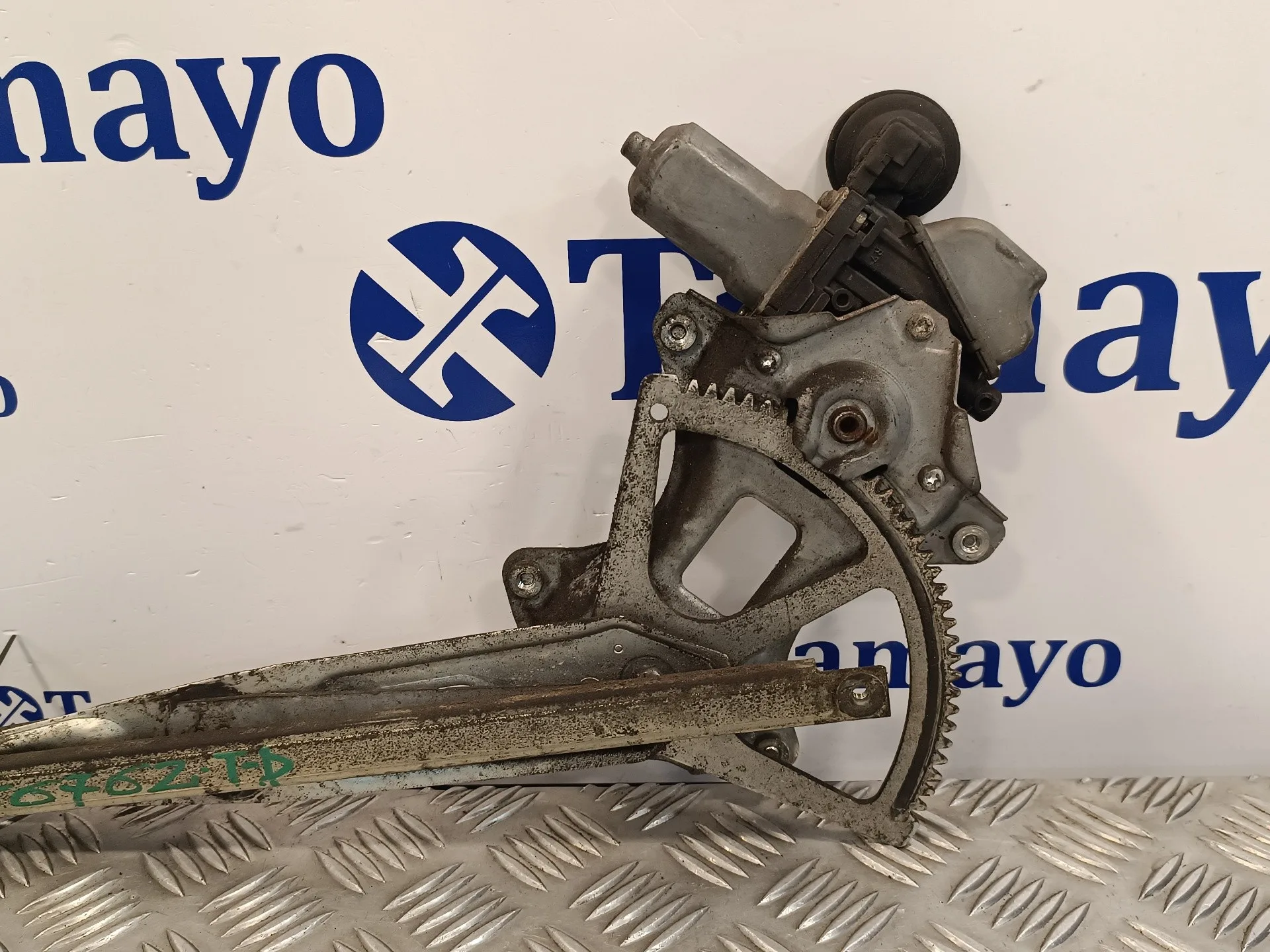 Elevalunas Trasero Derecho para Toyota Prius (Nhw30)