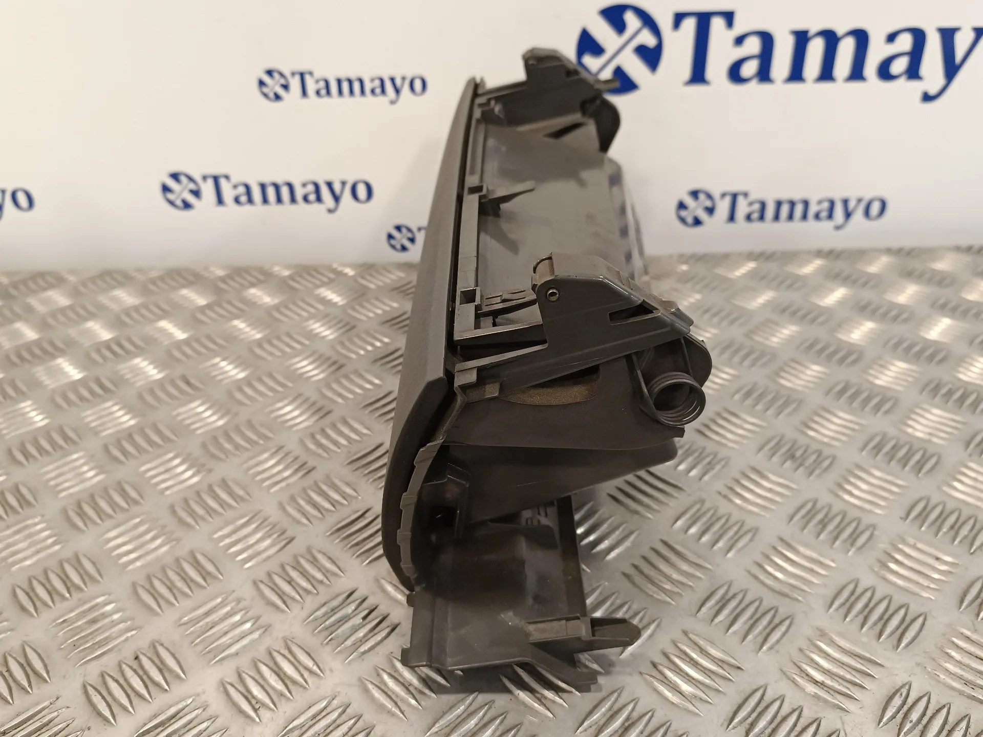 Guantera para Toyota Prius (Nhw30)