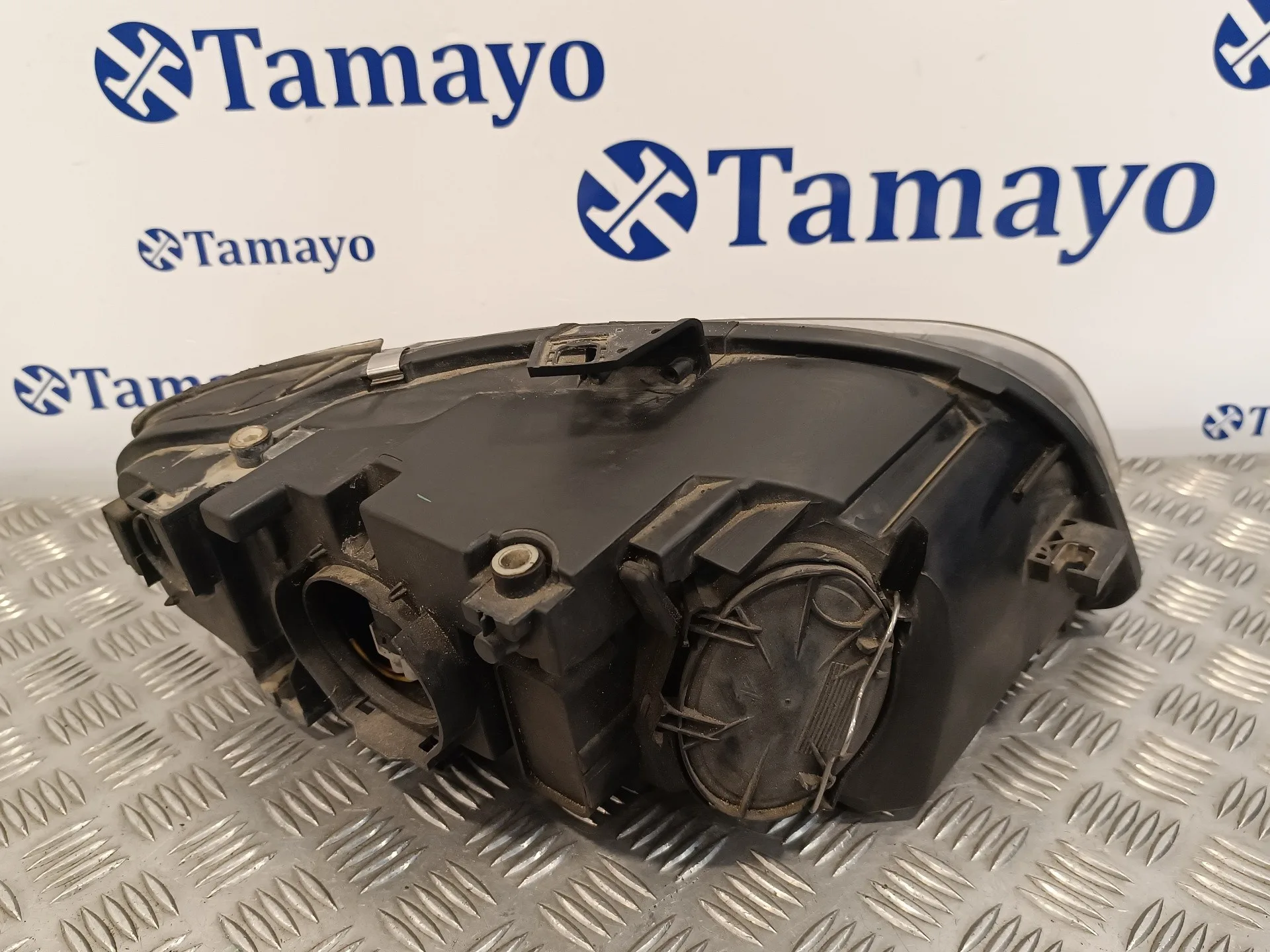 Faro Izquierdo para Audi A4 Avant (8E)