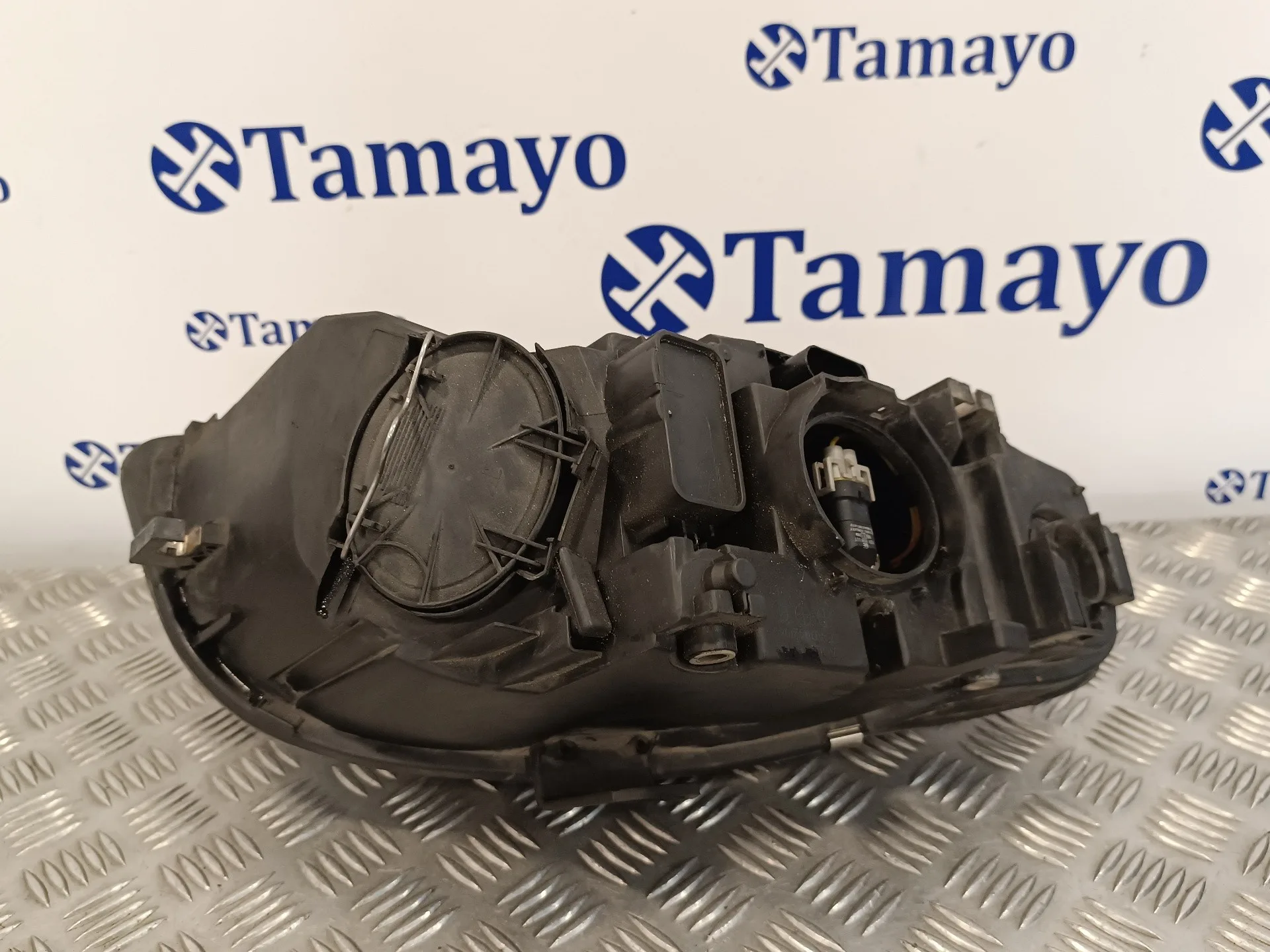 Faro Izquierdo para Audi A4 Avant (8E)