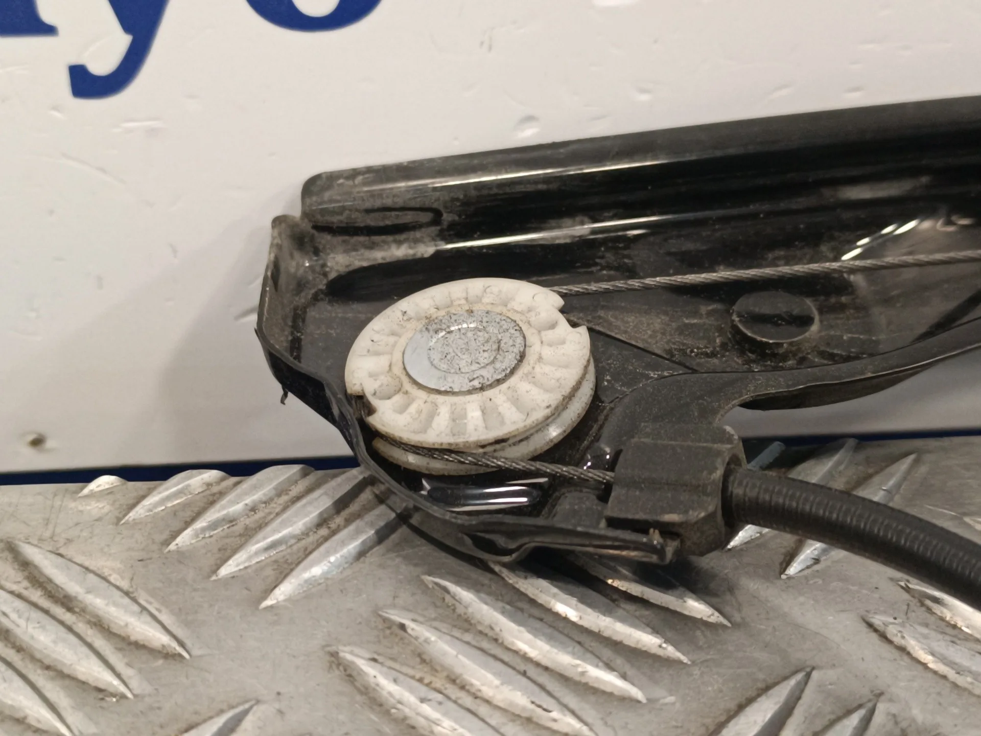 Elevalunas Delantero Derecho para Seat Toledo (Kg3)
