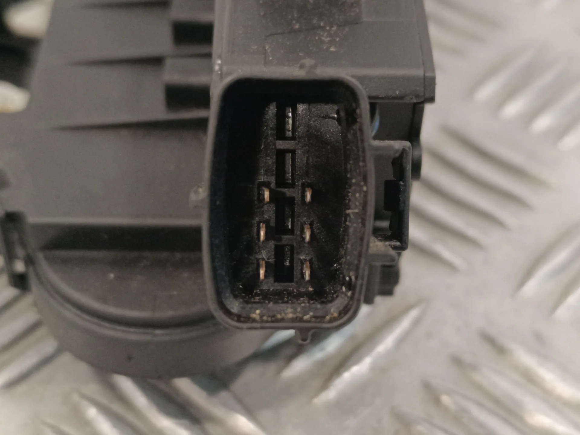 Cerradura Puerta Delantera Derecha para Fiat Croma (194)