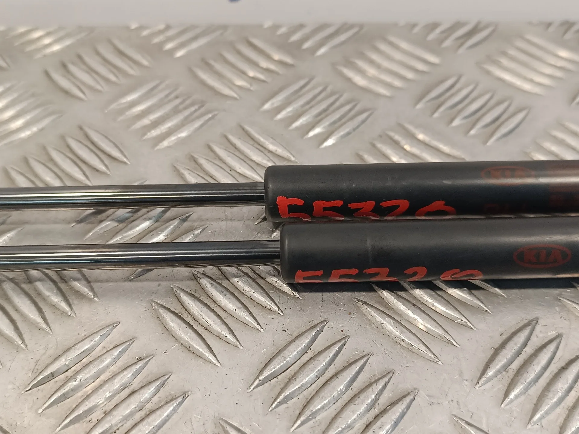 Amortiguadores Maletero / Porton para Kia Picanto