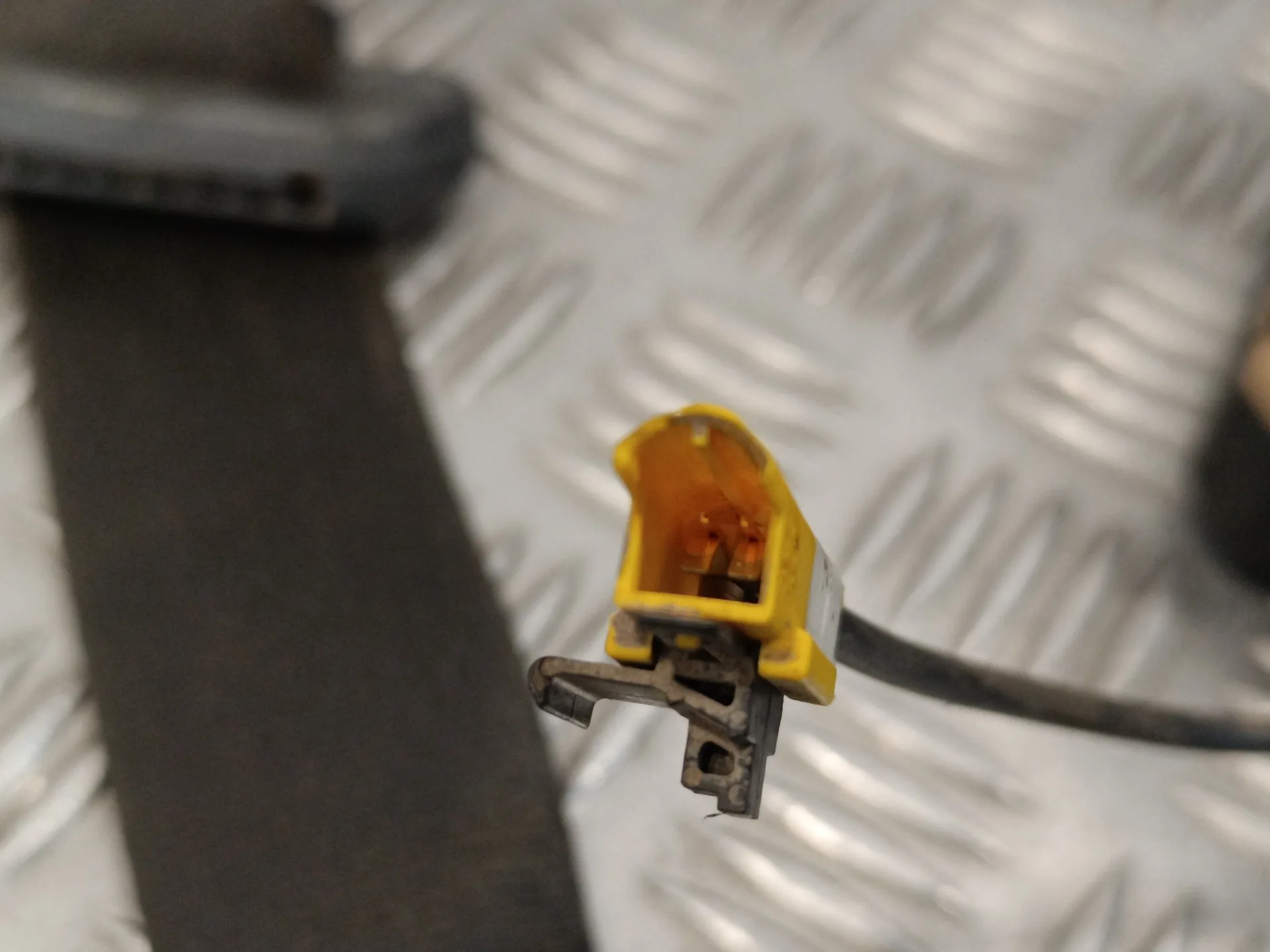 Cinturon Seguridad Delantero Derecho para Fiat Doblo (119)