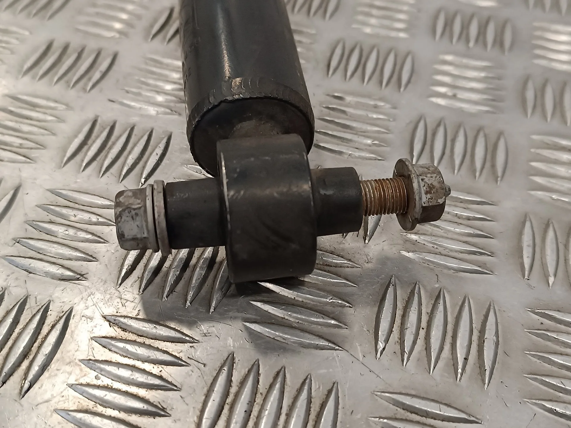 Amortiguador Trasero para Toyota Prius (Nhw30)