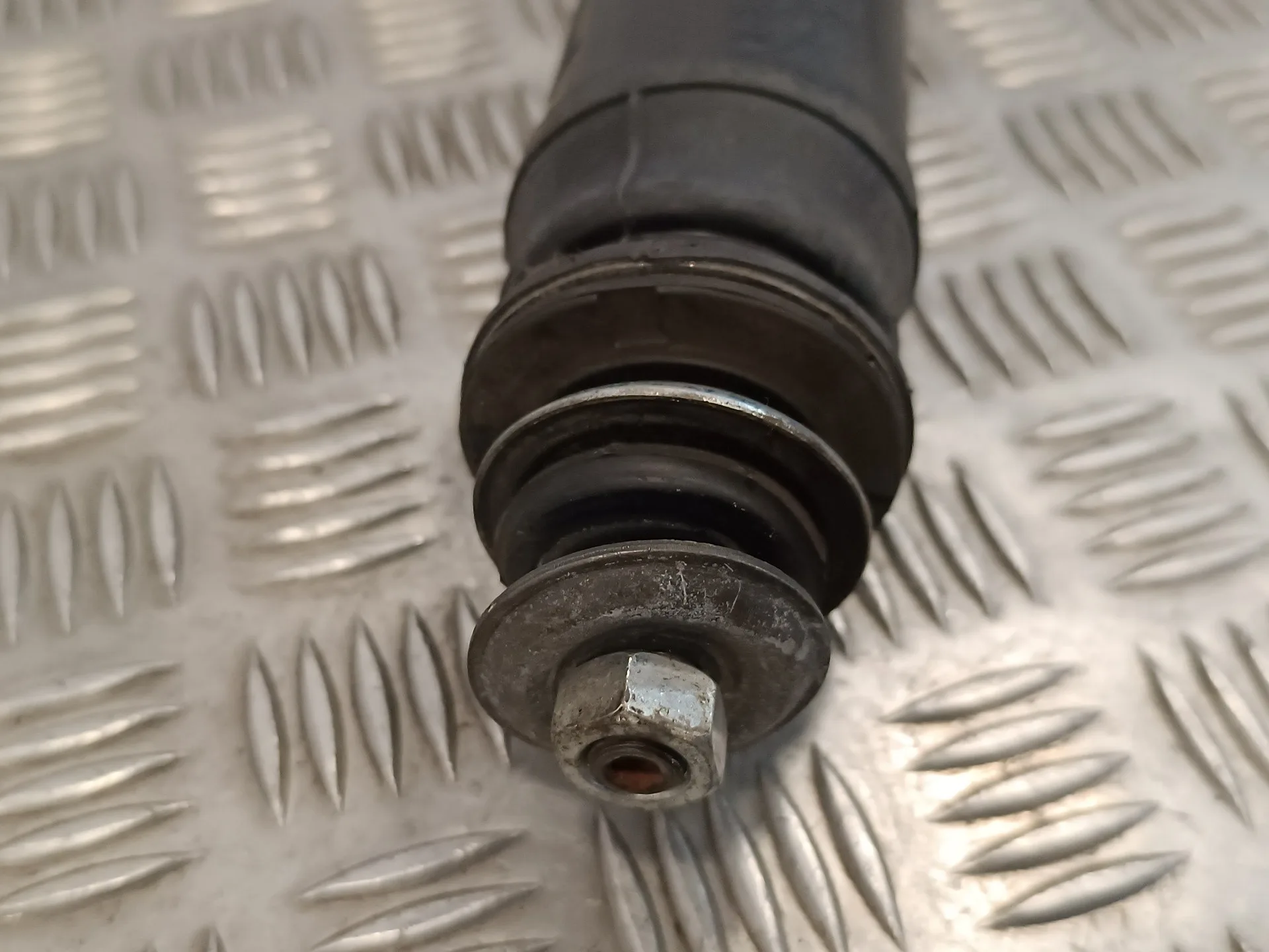 Amortiguador Trasero para Toyota Prius (Nhw30)