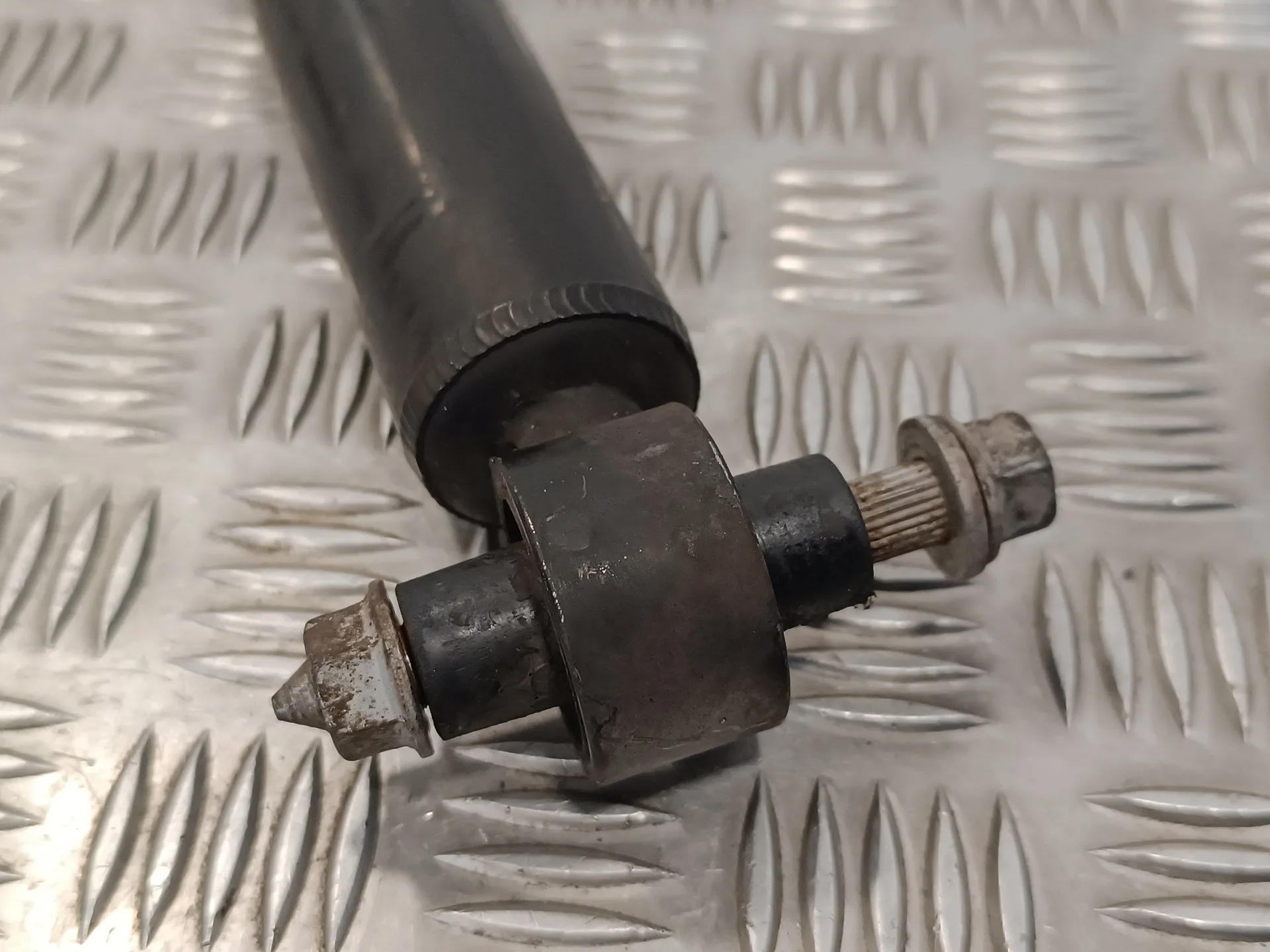 Amortiguador Trasero para Toyota Prius (Nhw30)