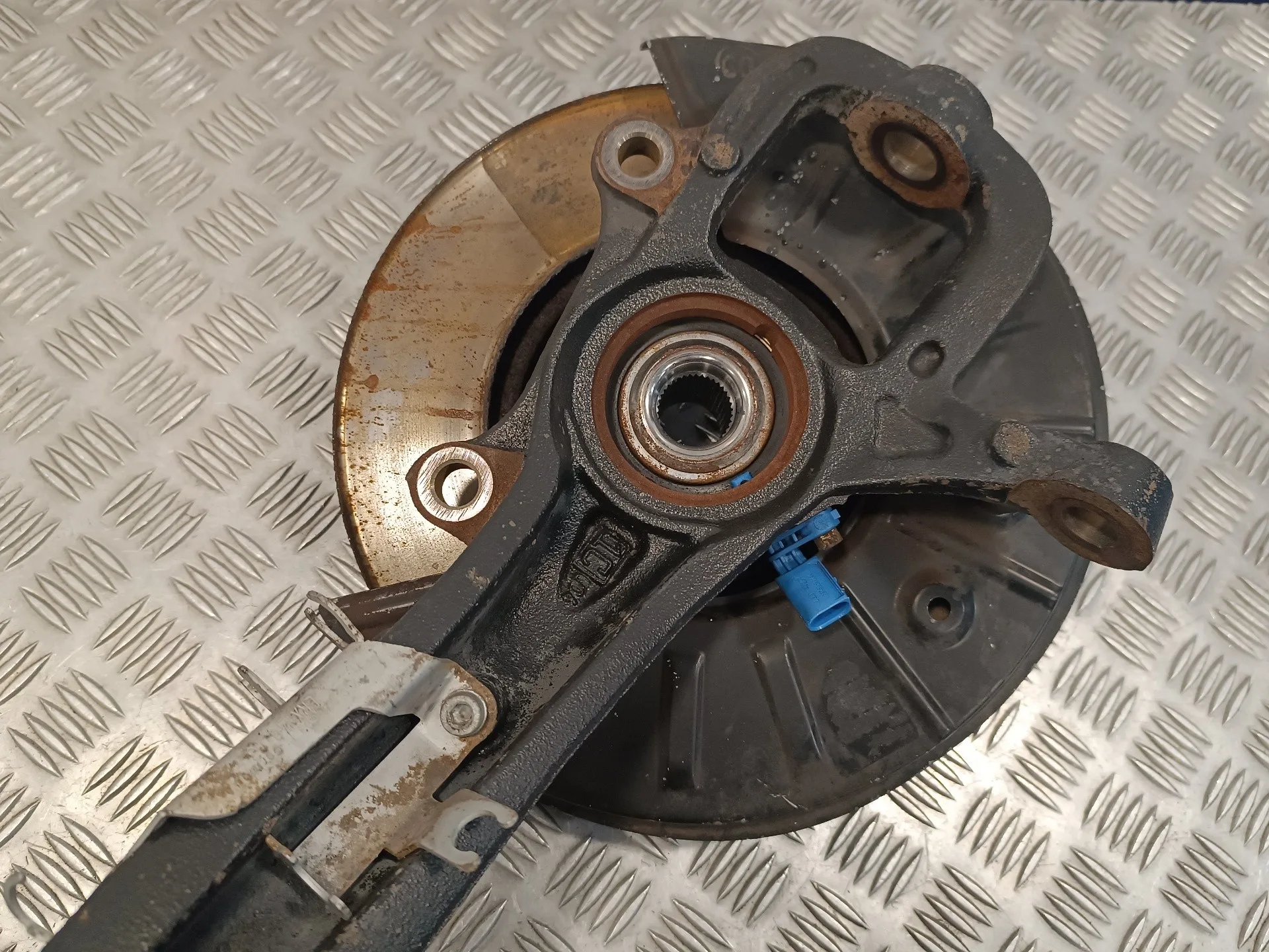 Mangueta Delantera Izquierda para Volkswagen Touareg (7La)