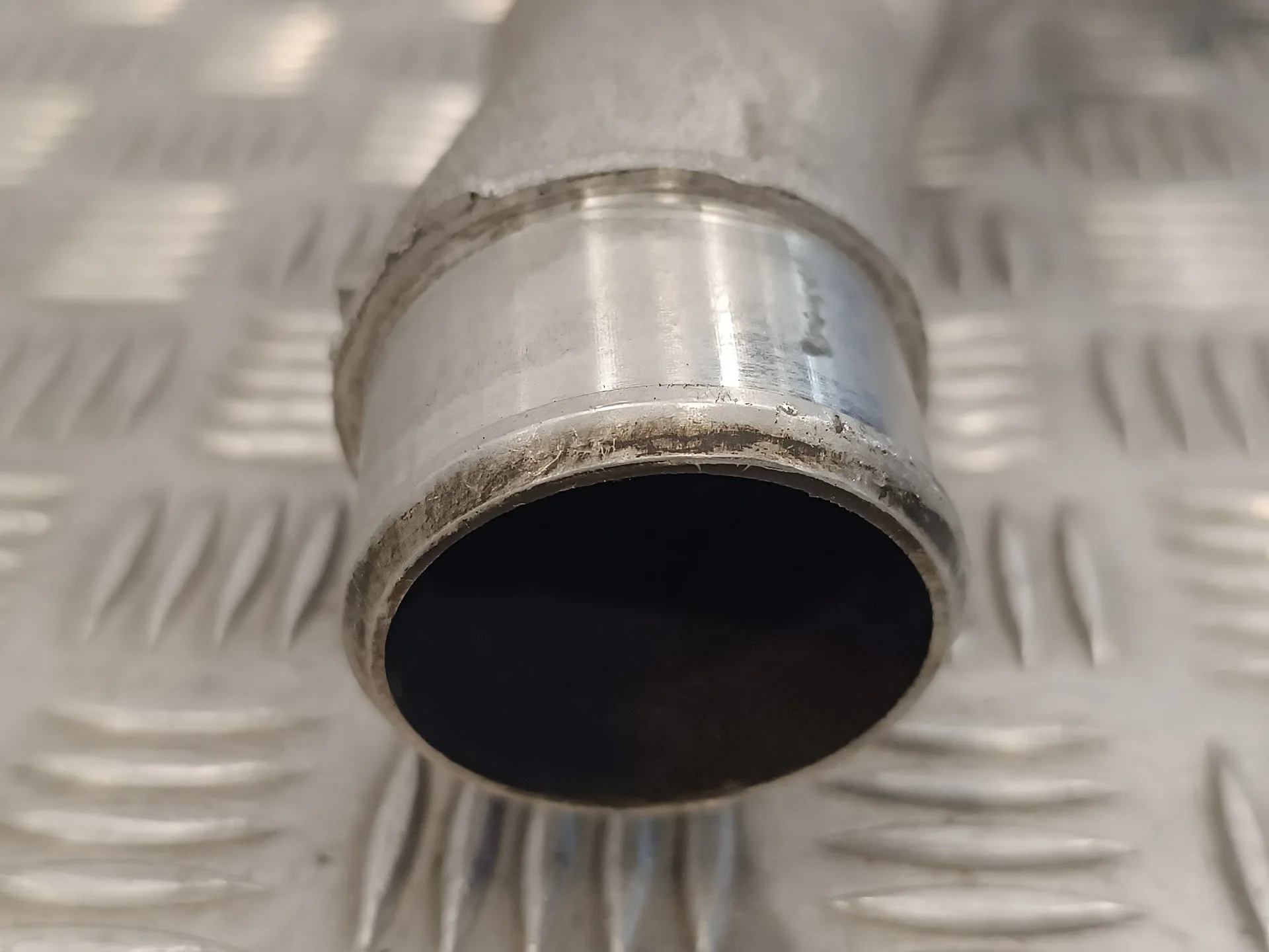 Tubo para Mazda 6 Lim. (Gh)