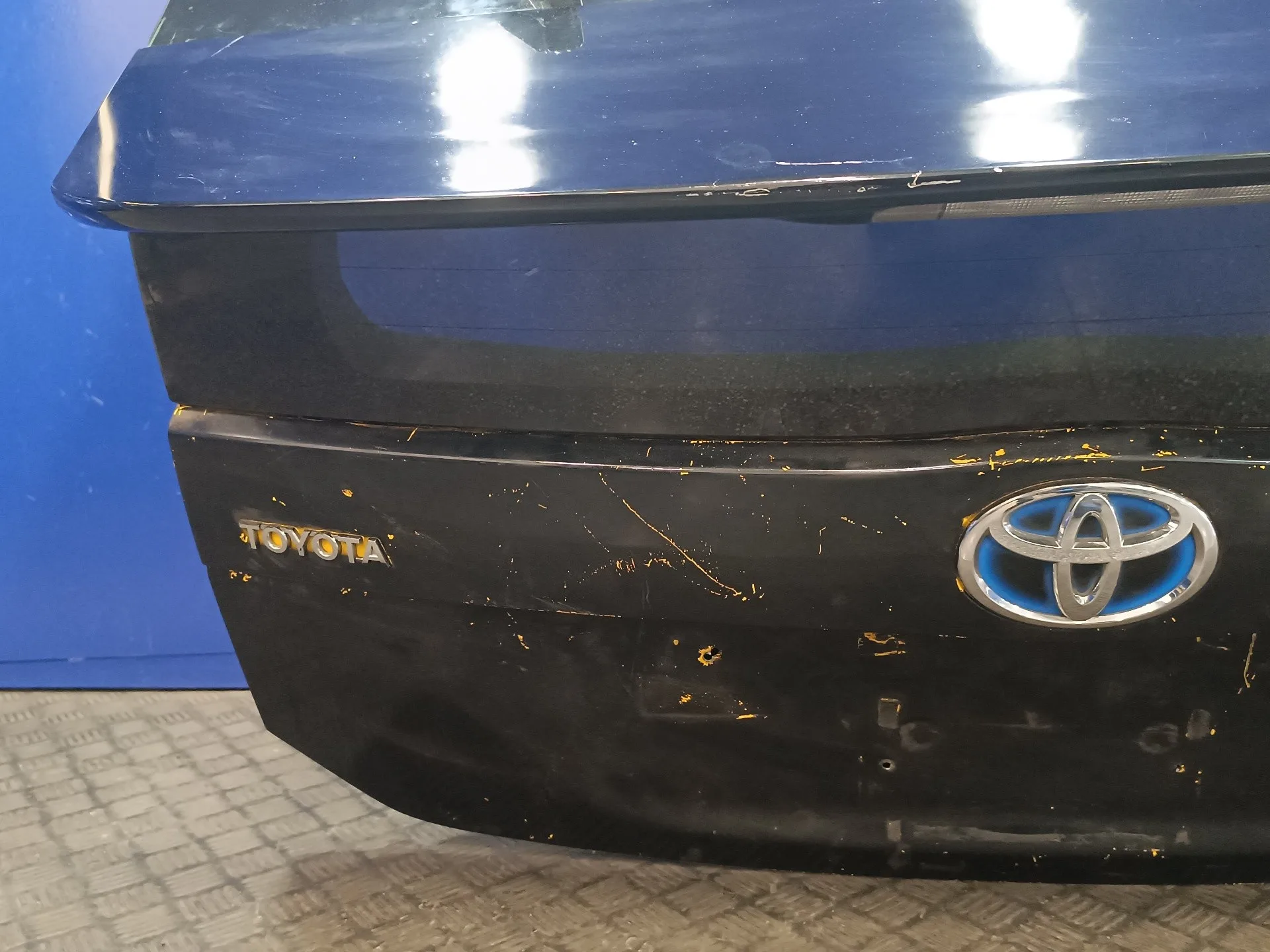 Porton Trasero para Toyota Prius (Nhw30)