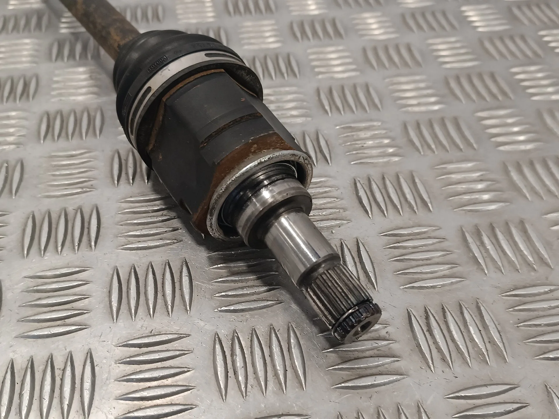 Transmision Delantera Derecha para Toyota Rav 4 (A3)