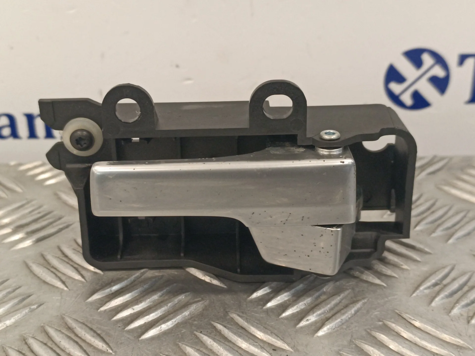 Maneta Interior Trasera Izquierda para Ford Kuga (Cbv)