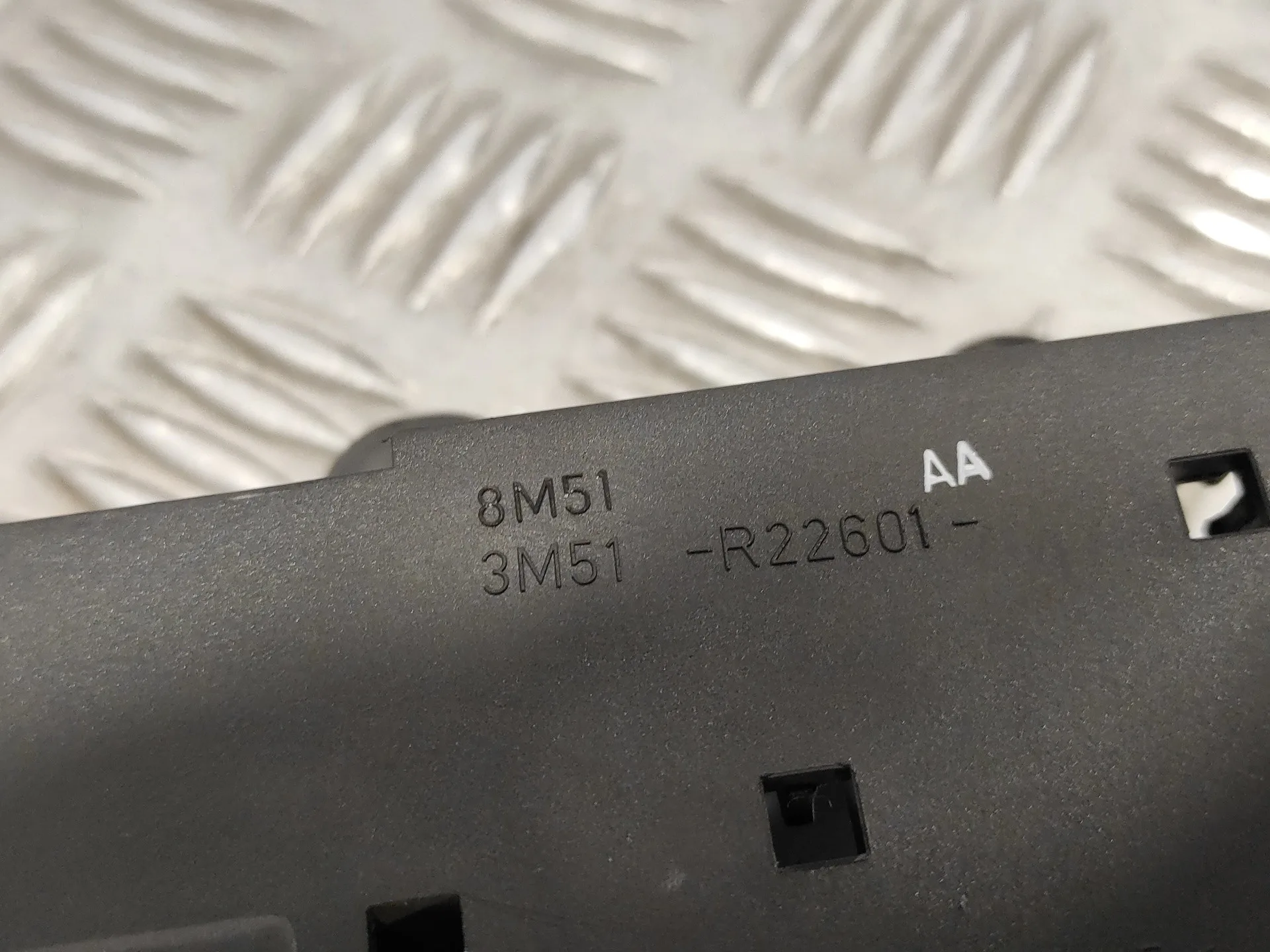Maneta Interior Delantera Izquierda para Ford Kuga (Cbv)