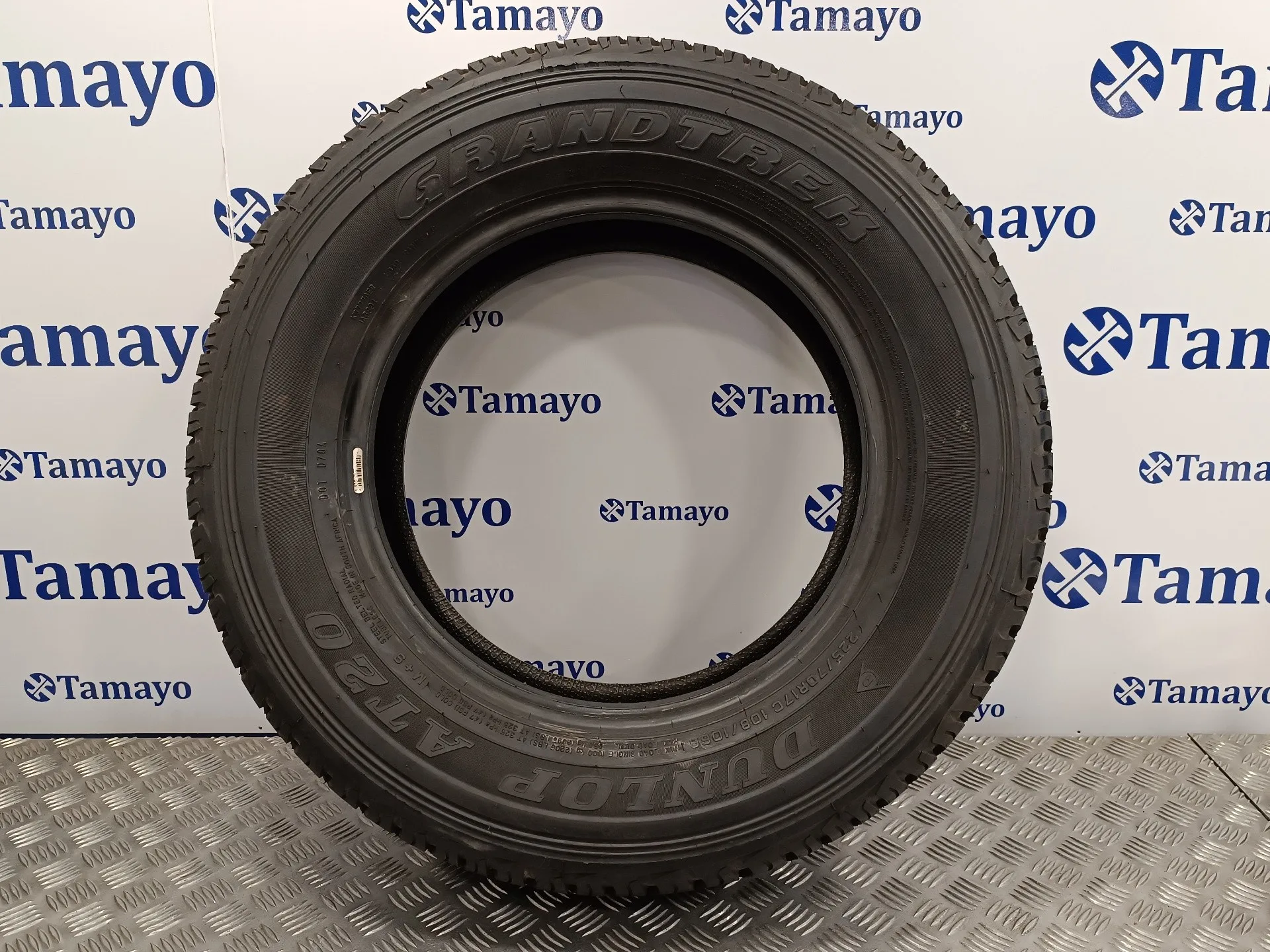 Neumatico Ocasion para » Otros... 225/70R17 105/106S