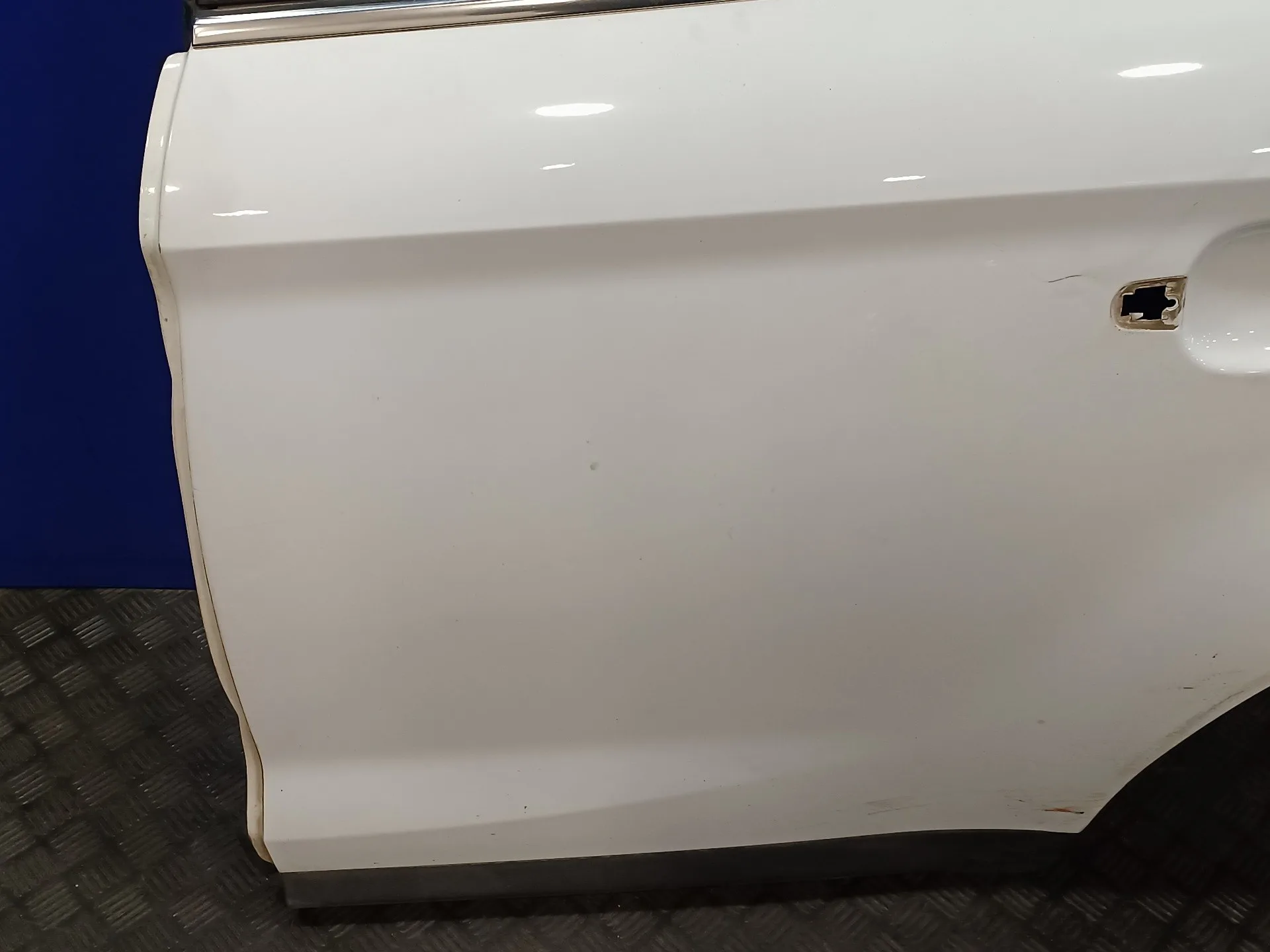 Puerta Trasera Izquierda para Ford Kuga (Cbv)