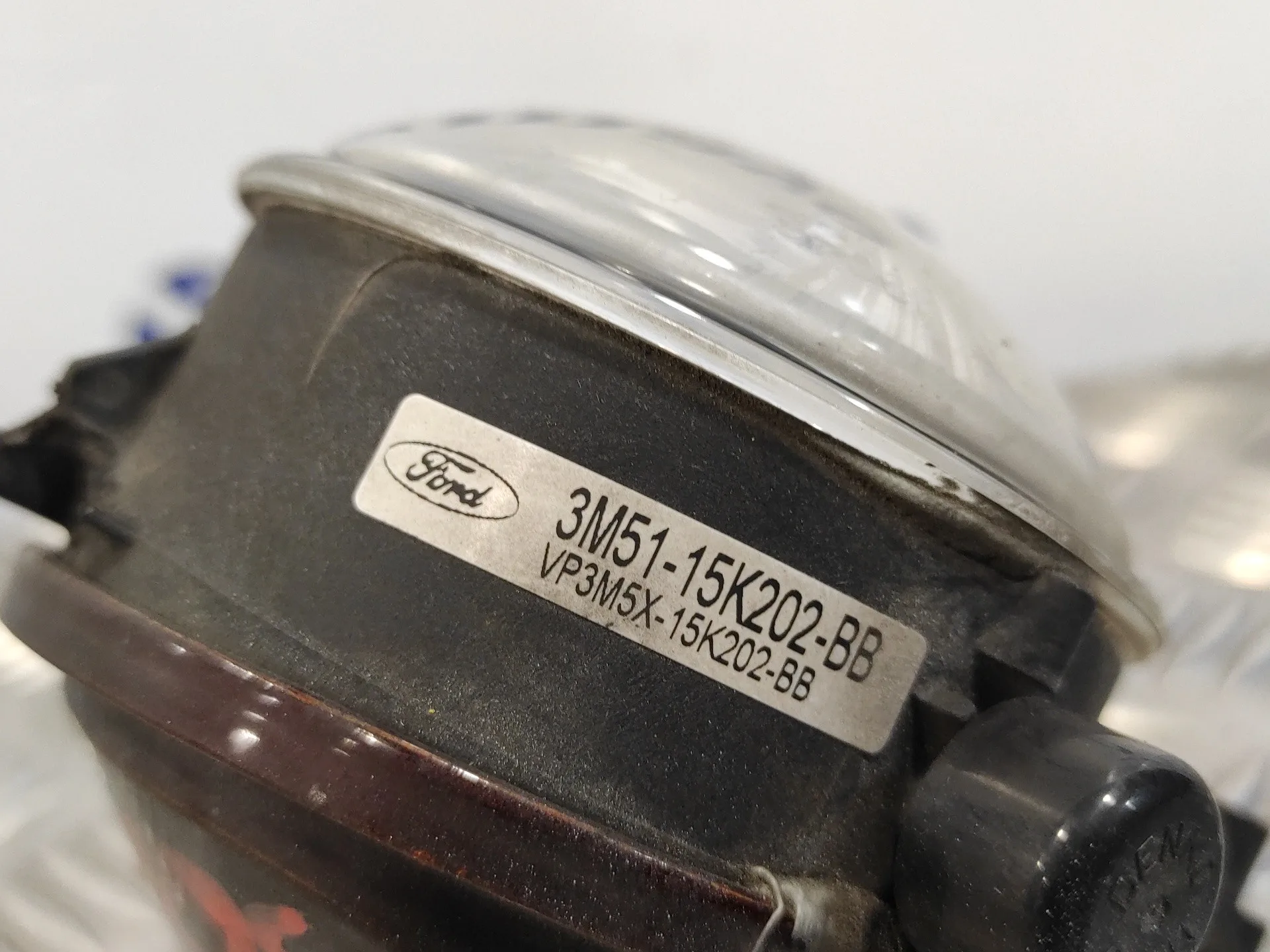 Faro Antiniebla Izquierdo para Ford Kuga (Cbv)