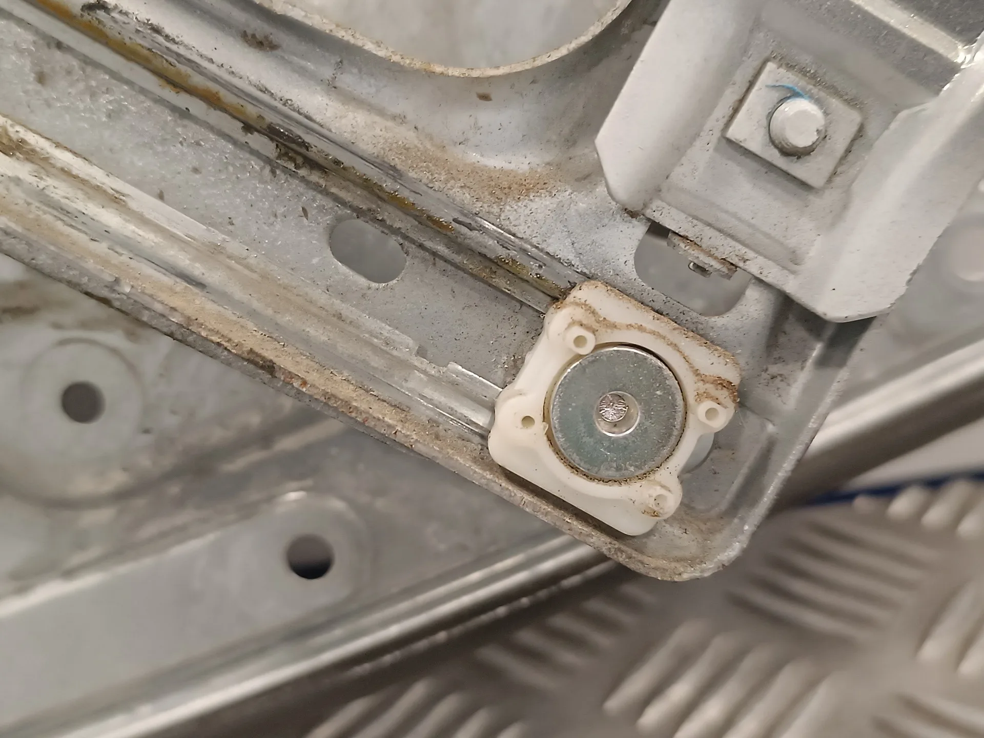 Elevalunas Trasero Izquierdo para Ford Kuga (Cbv)