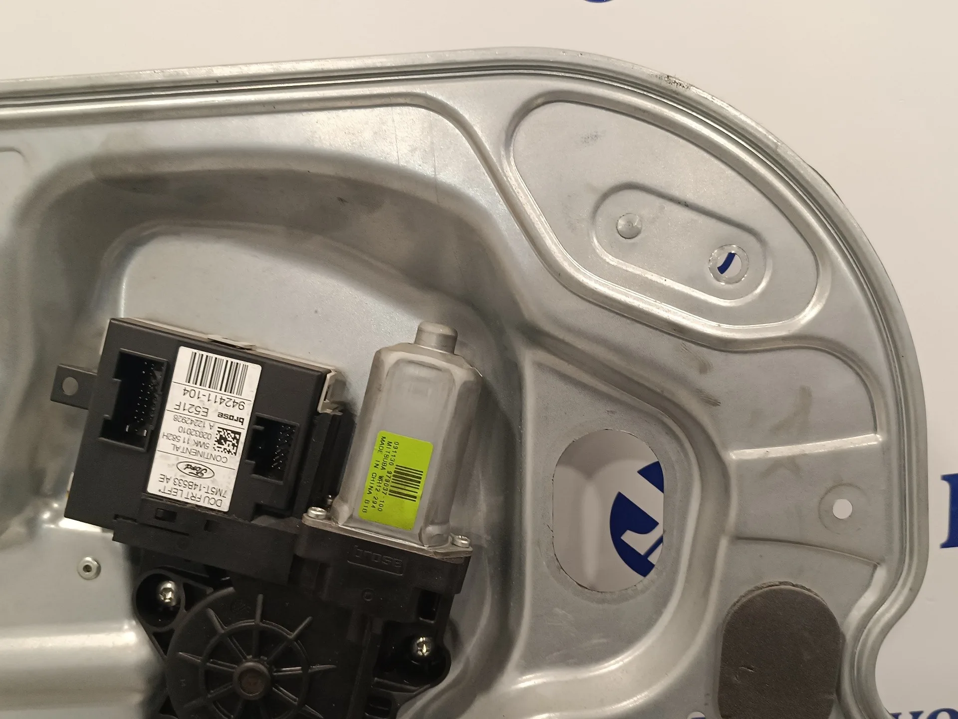 Elevalunas Delantero Izquierdo para Ford Kuga (Cbv)
