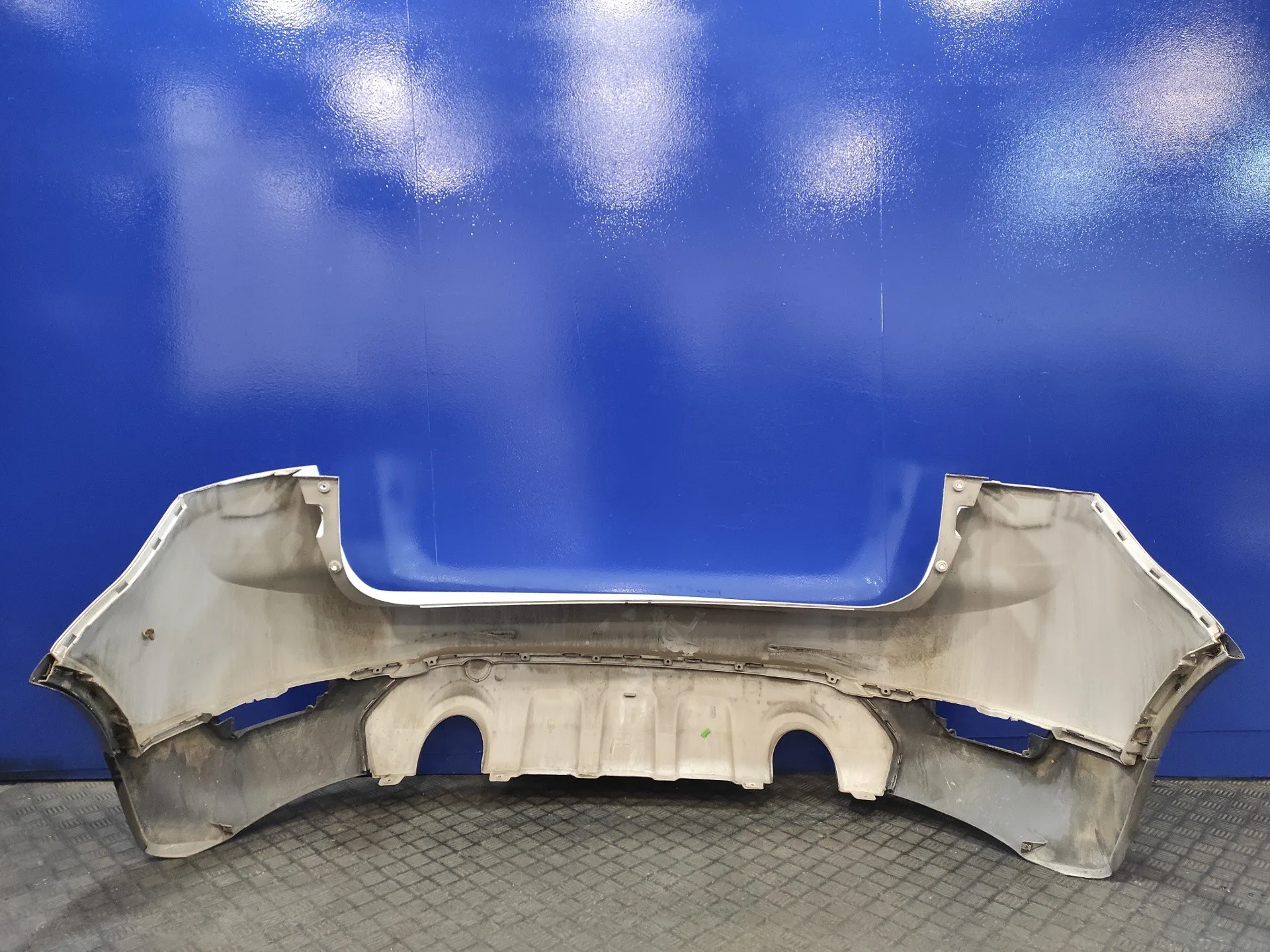 Paragolpes Trasero para Ford Kuga (Cbv)