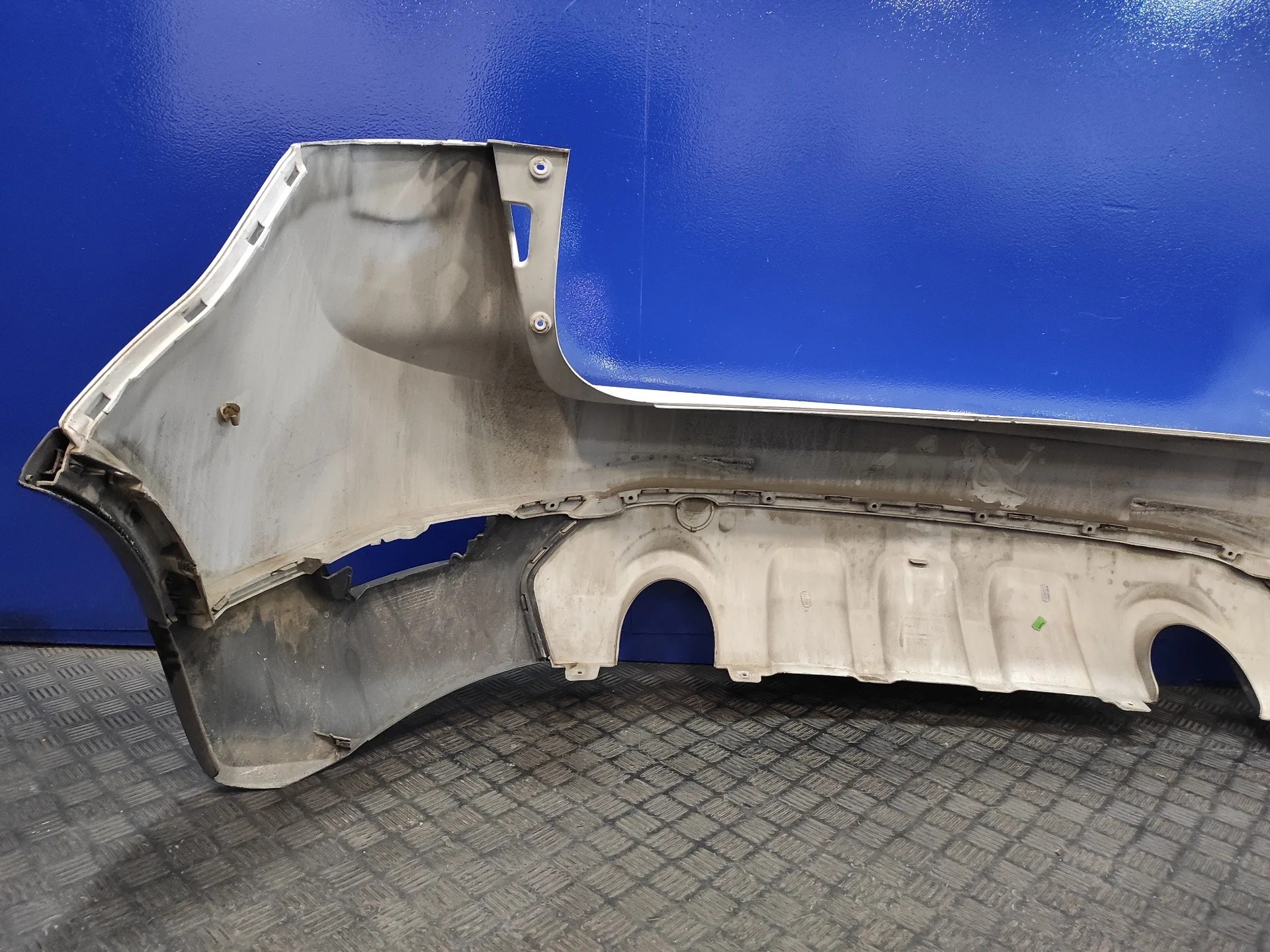 Paragolpes Trasero para Ford Kuga (Cbv)