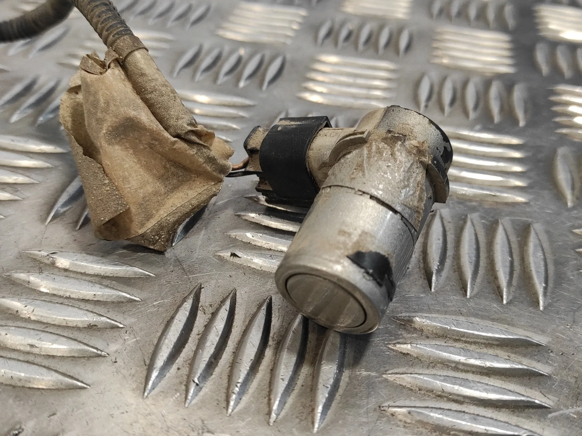 Sensor Aparcamiento Trasero para Fiat Croma (194)