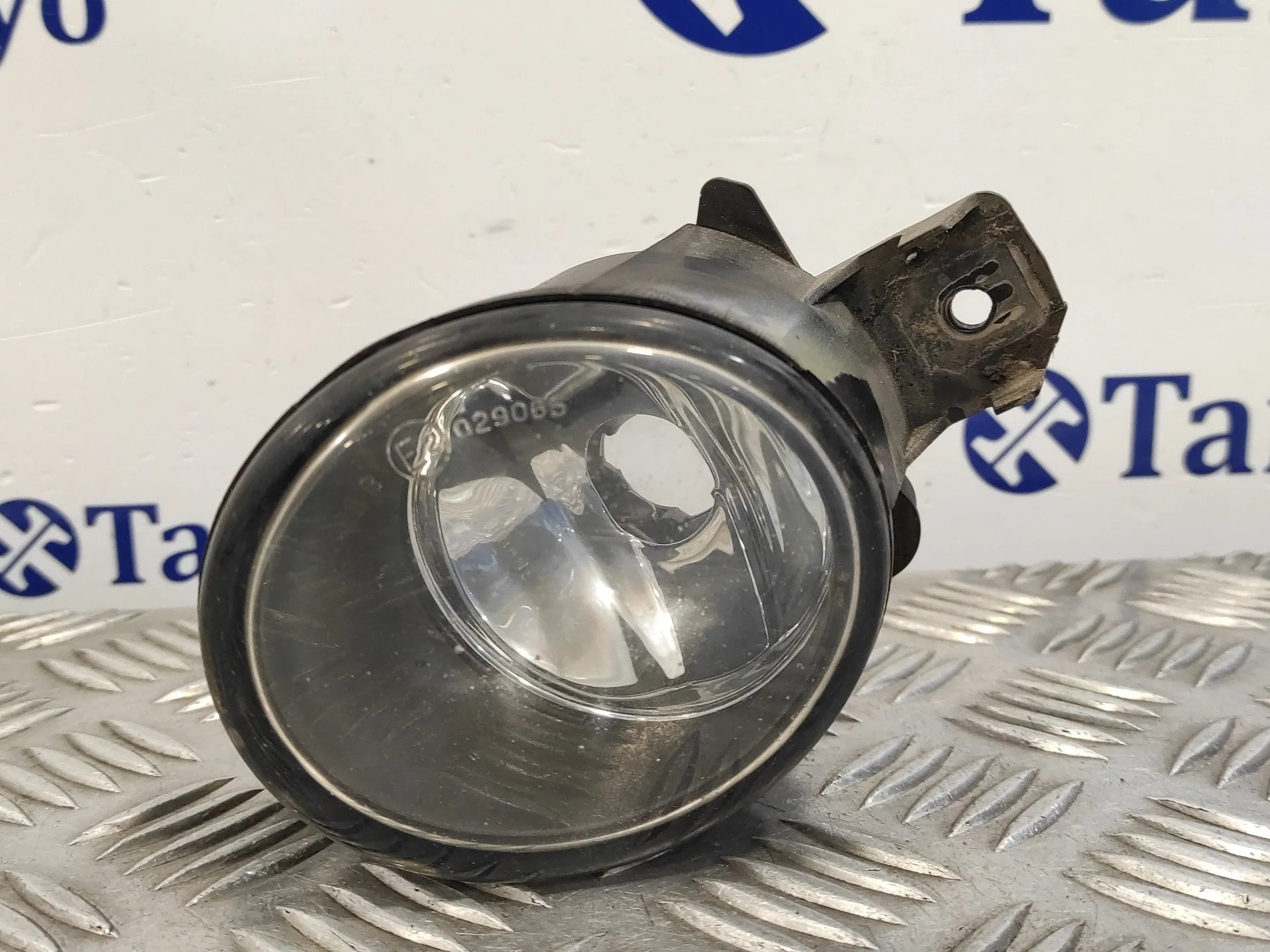 Faro Antiniebla Derecho para Renault Espace Iv (Jk0)