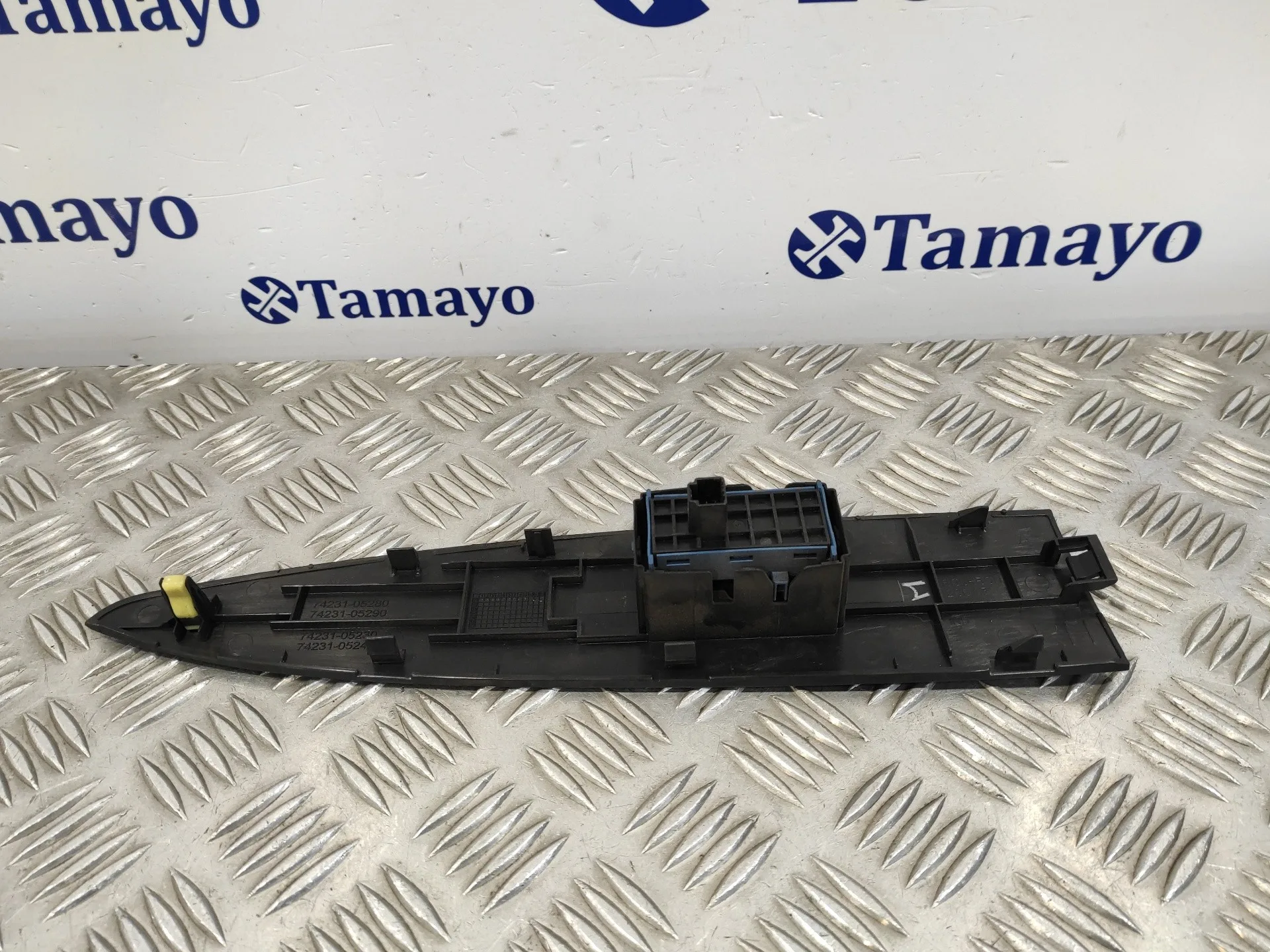 Mando Elevalunas Delantero Derecho para Toyota Avensis (T27)