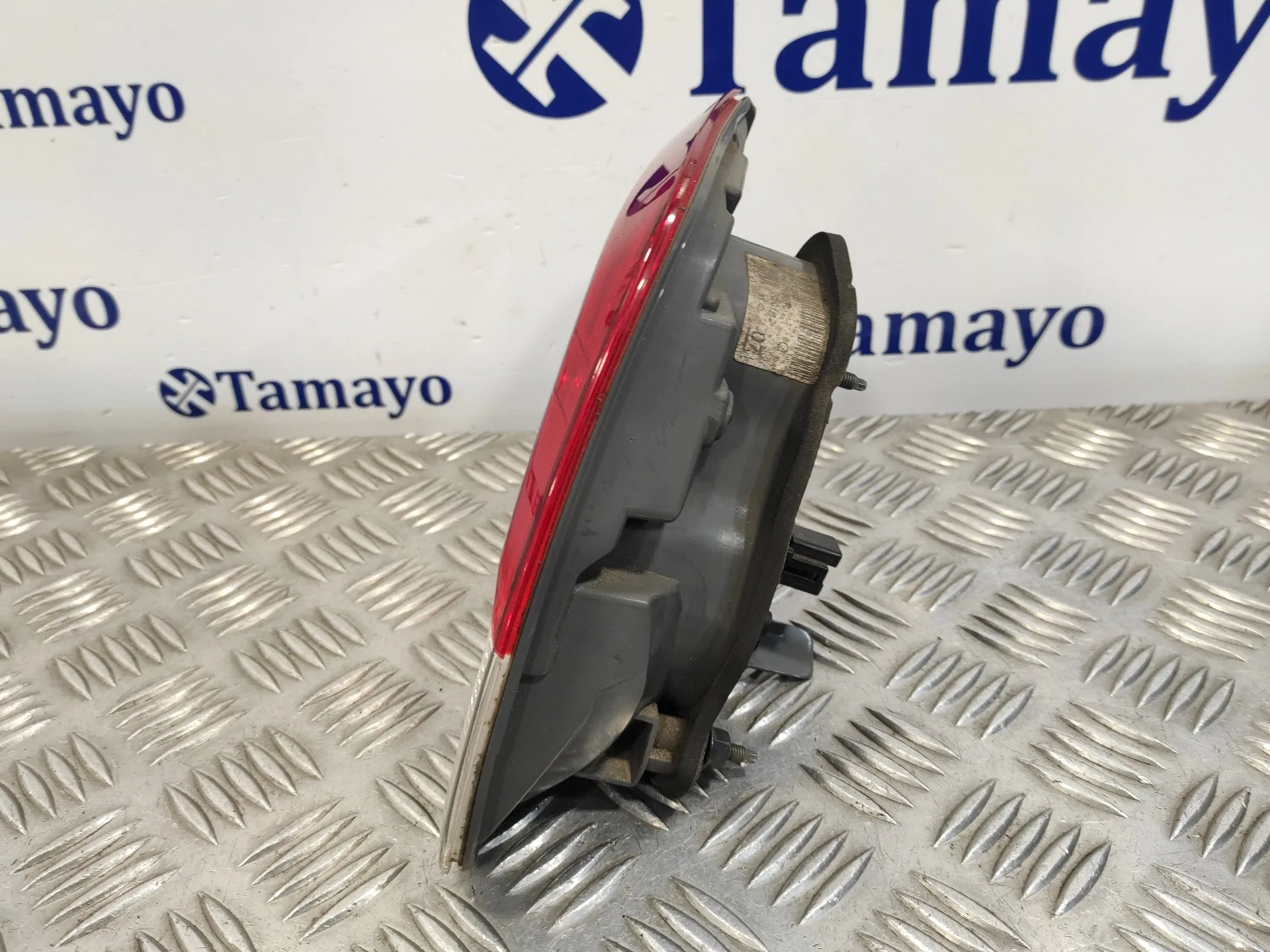 Piloto Trasero Izquierdo Interior para Toyota Avensis (T27)