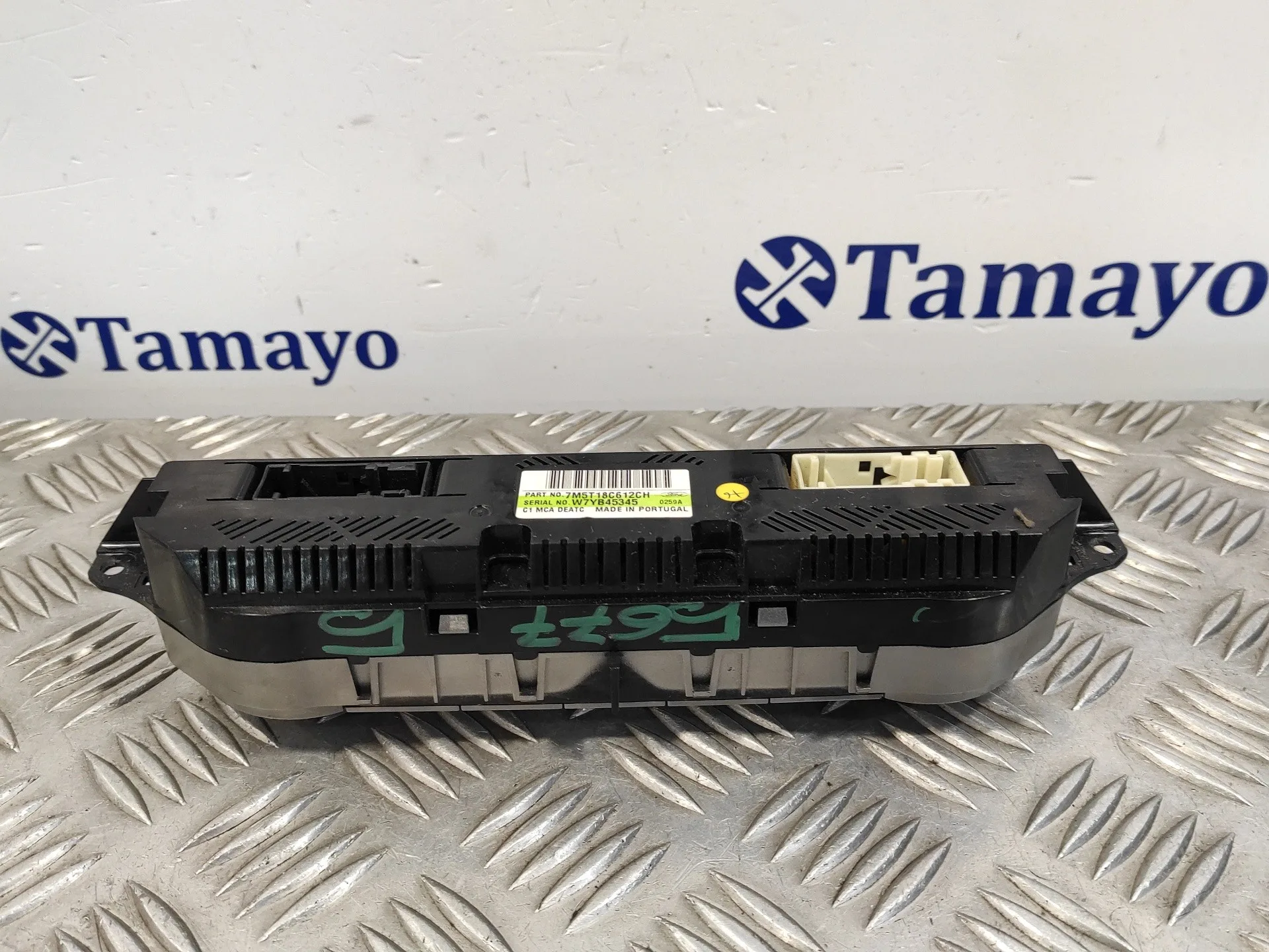 Mando Climatizador para Ford Kuga (Cbv)