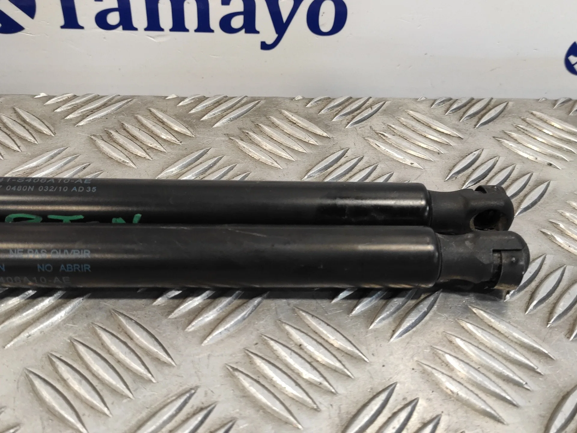 Amortiguadores Maletero / Porton para Ford Kuga (Cbv)